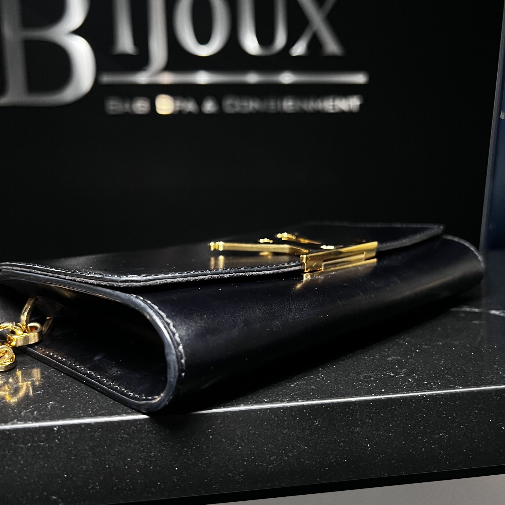 Louis Vuitton Louis Vuitton Chain Louise