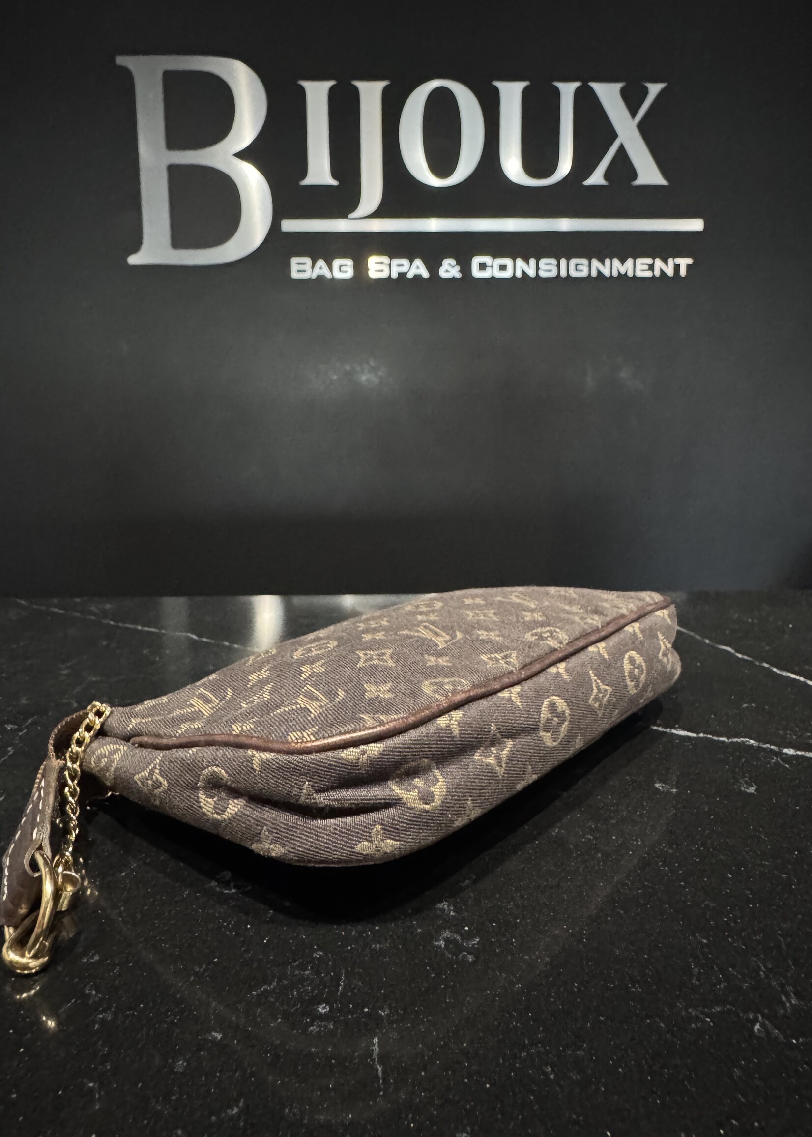 Louis Vuitton SOLD - Louis Vuitton Mini Lin Bucket PM Pouch