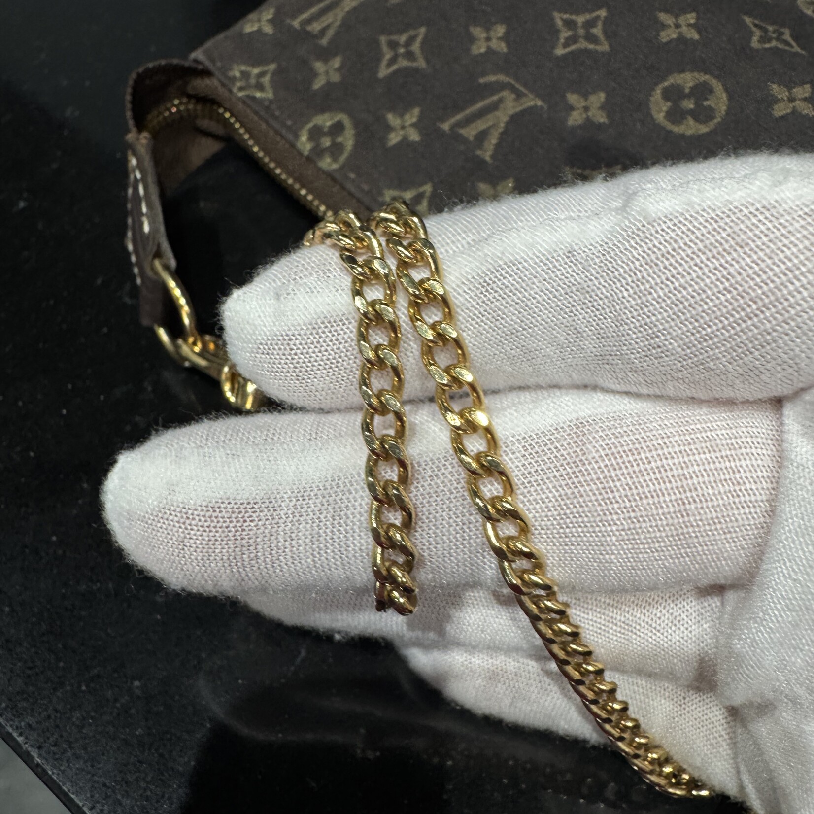 Louis Vuitton Louis Vuitton Mini Lin Bucket PM Pouch