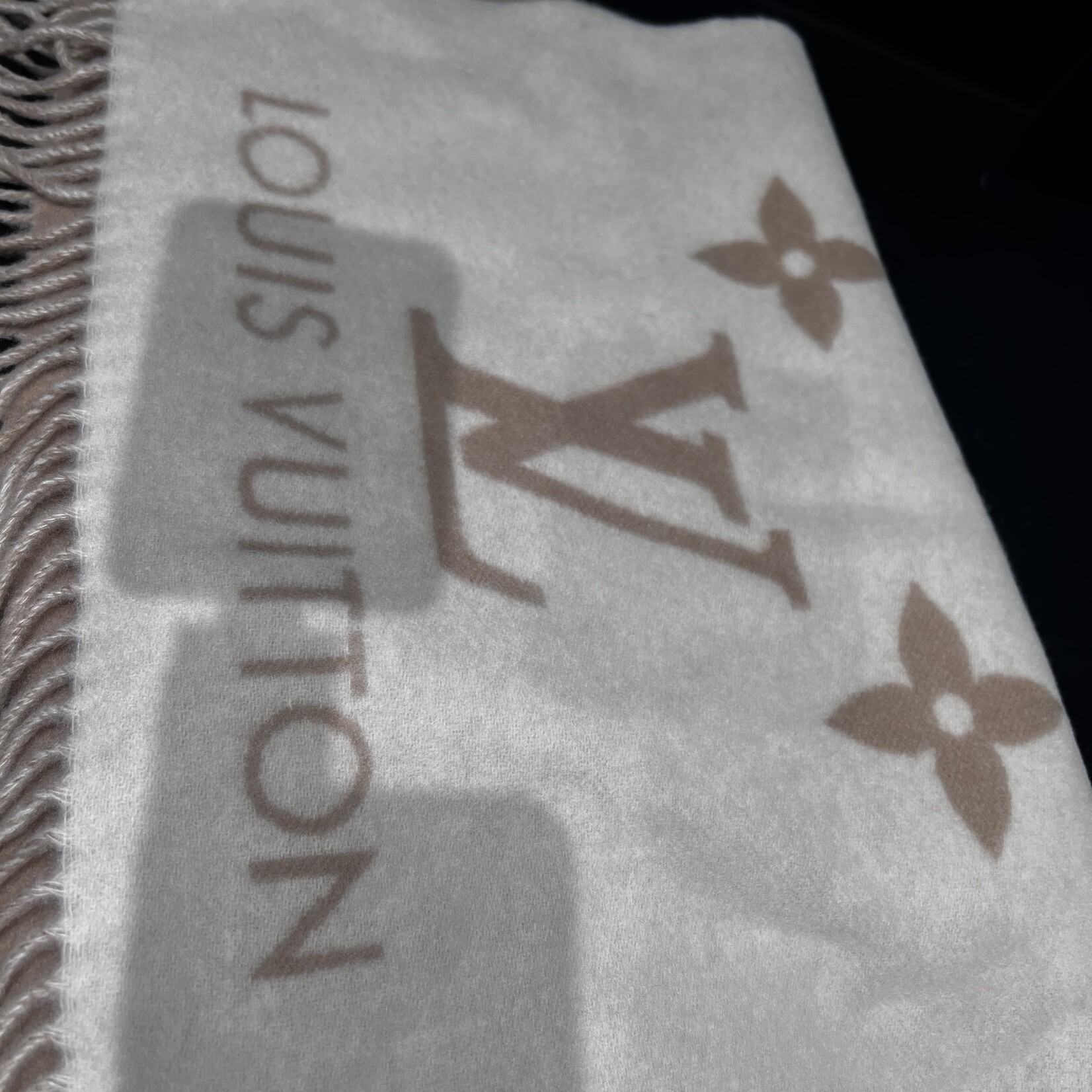 Louis Vuitton Louis Vuitton Reikjavik Cashmere Scraf