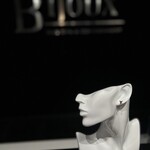 Louis Vuitton Louis Vuitton 18k Diamond Idylle Blossom Earrings