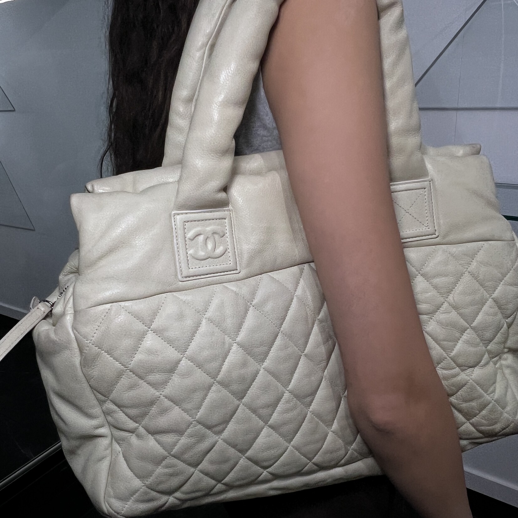 Chanel Chanel Cocoon Cream Tote