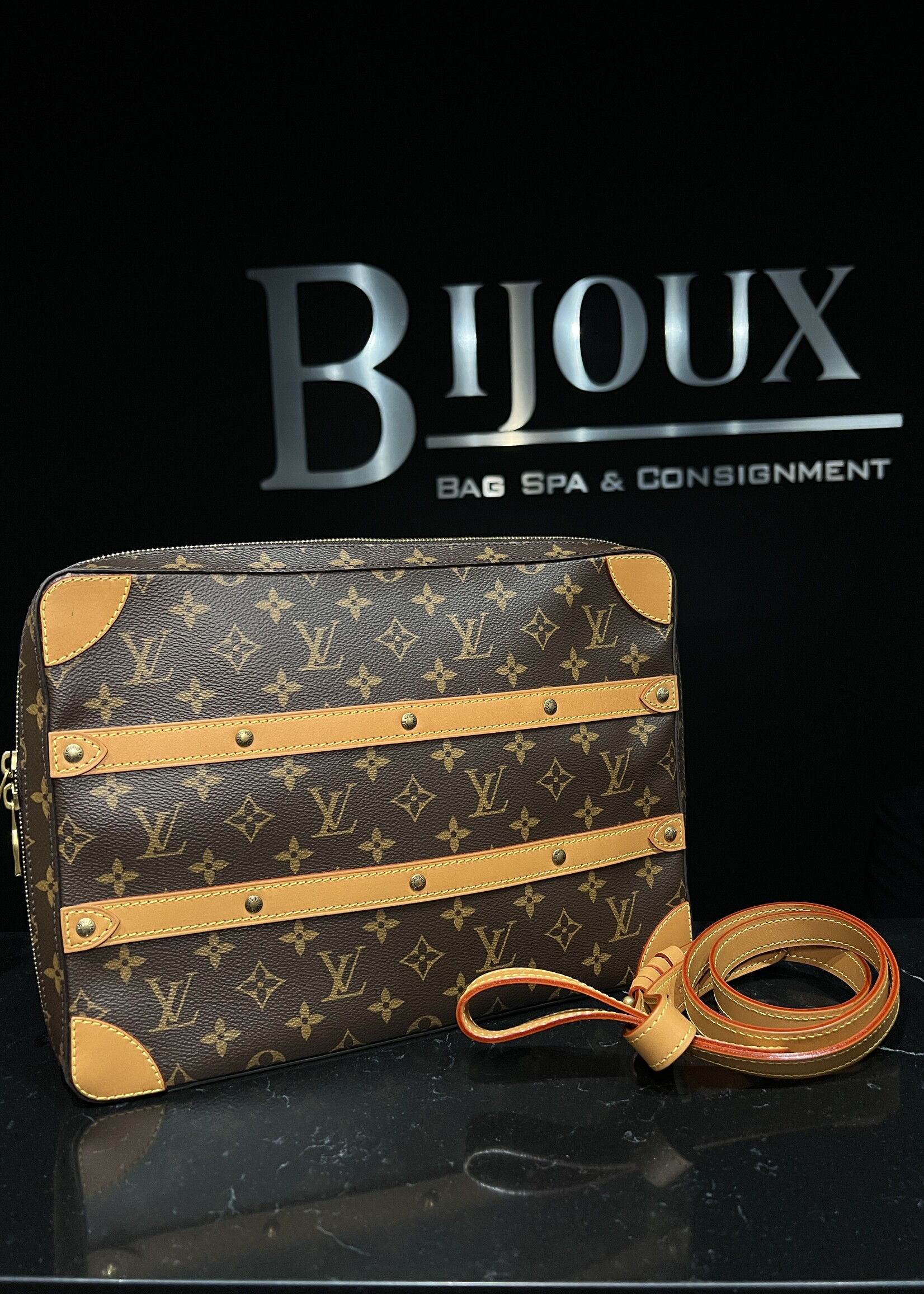 Louis Vuitton Louis Vuitton Soft Trunk