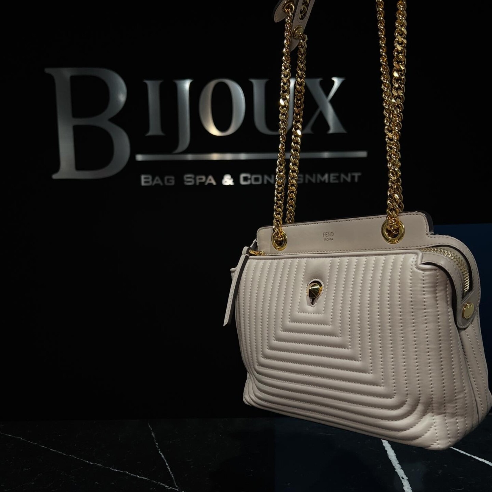 Fendi Fendi Dot Com Small Chain