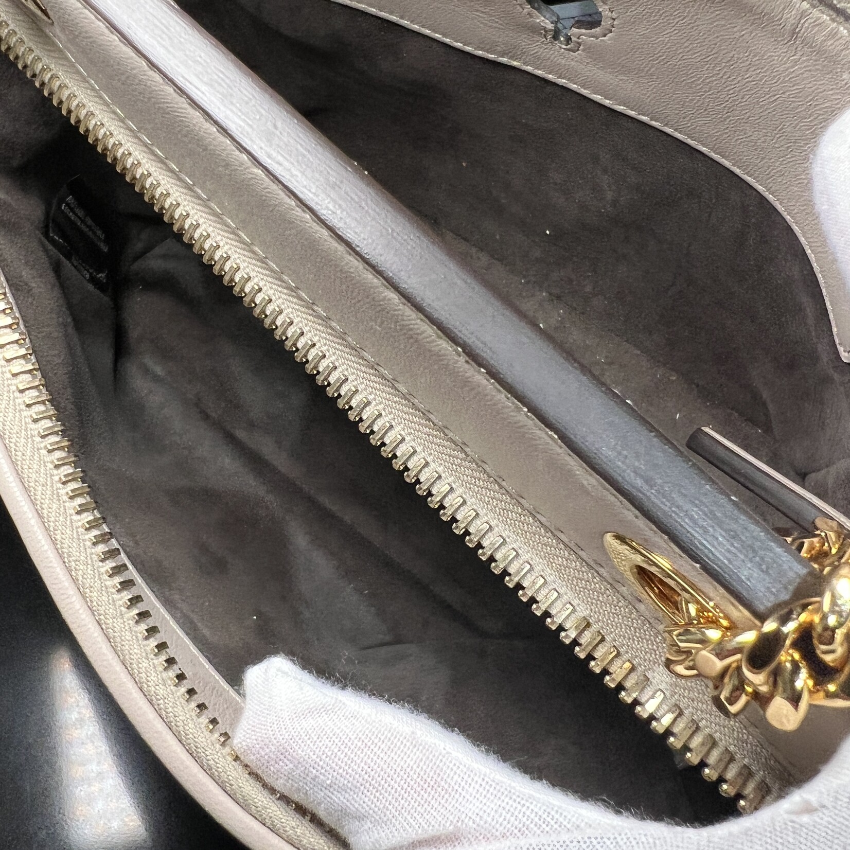 Fendi Fendi Dot Com Small Chain