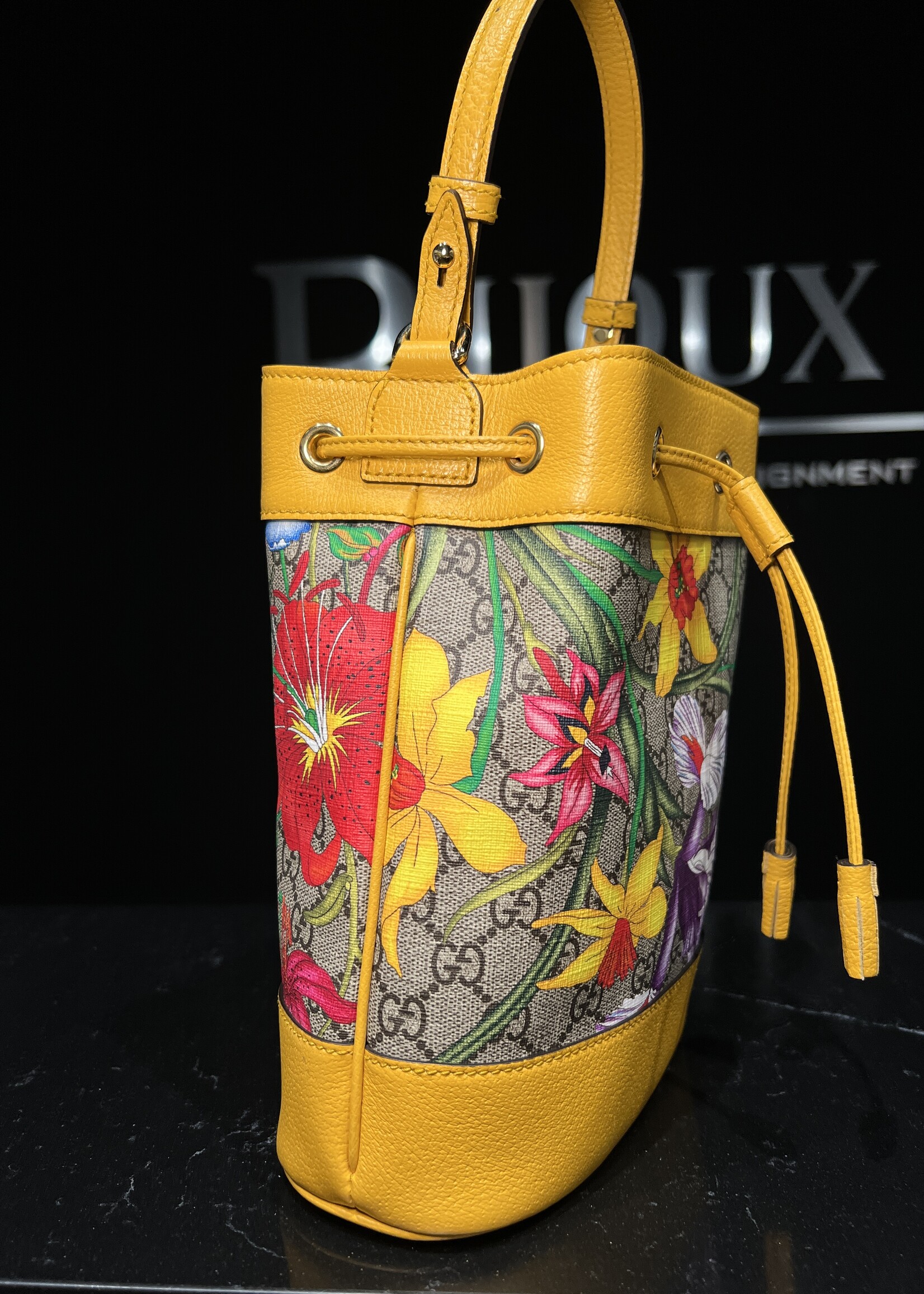 Gucci SOLD - Gucci Monogram Flora Small Ophidia Bucket Bag