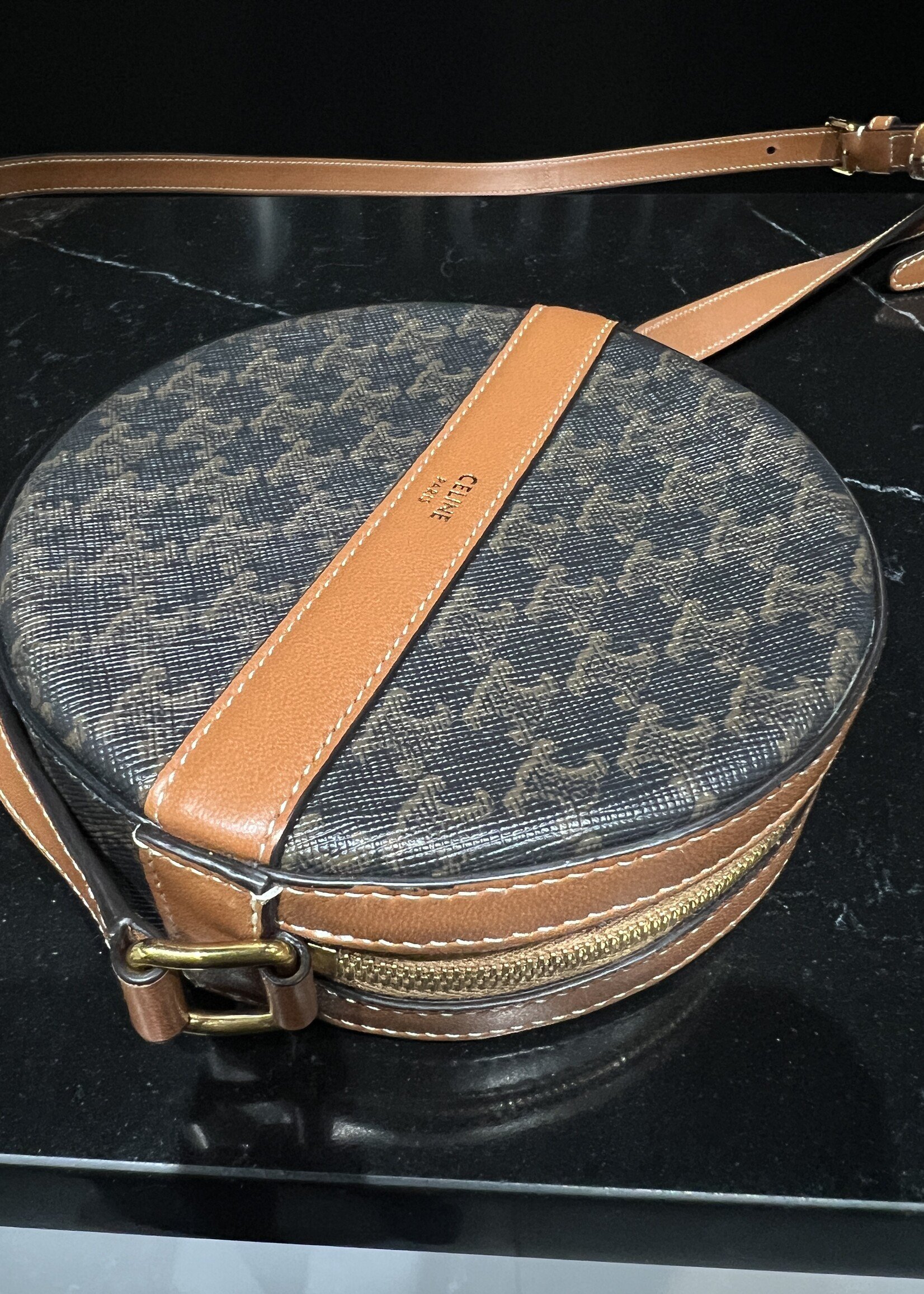 Celine Celine Bandouliere Round Bag