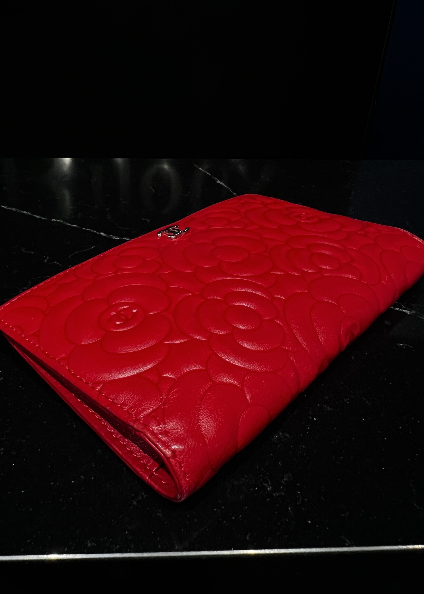Chanel Chanel Camellia Wallet