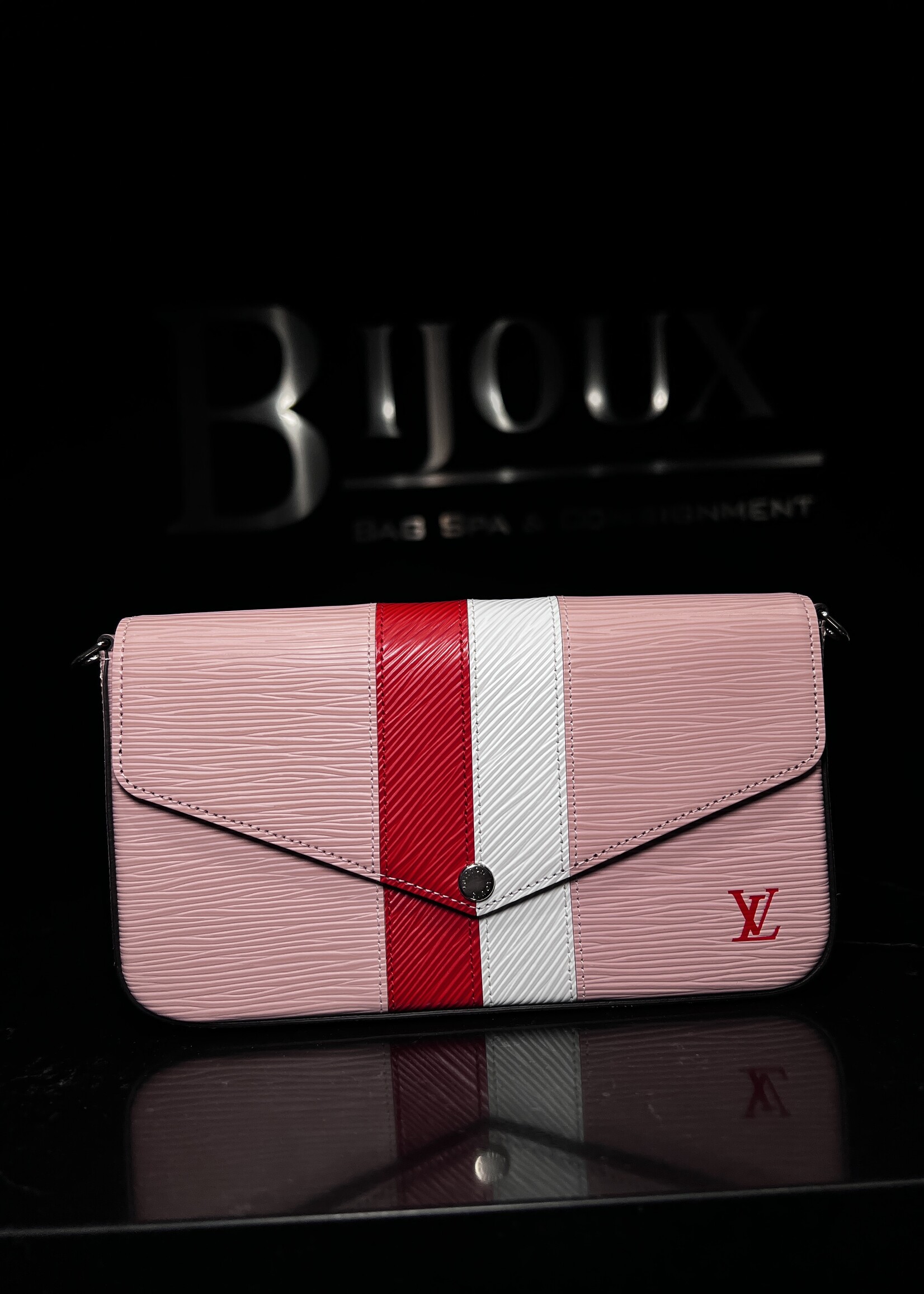 Louis Vuitton Louis Vuitton Epi Felicie Pochette Pink