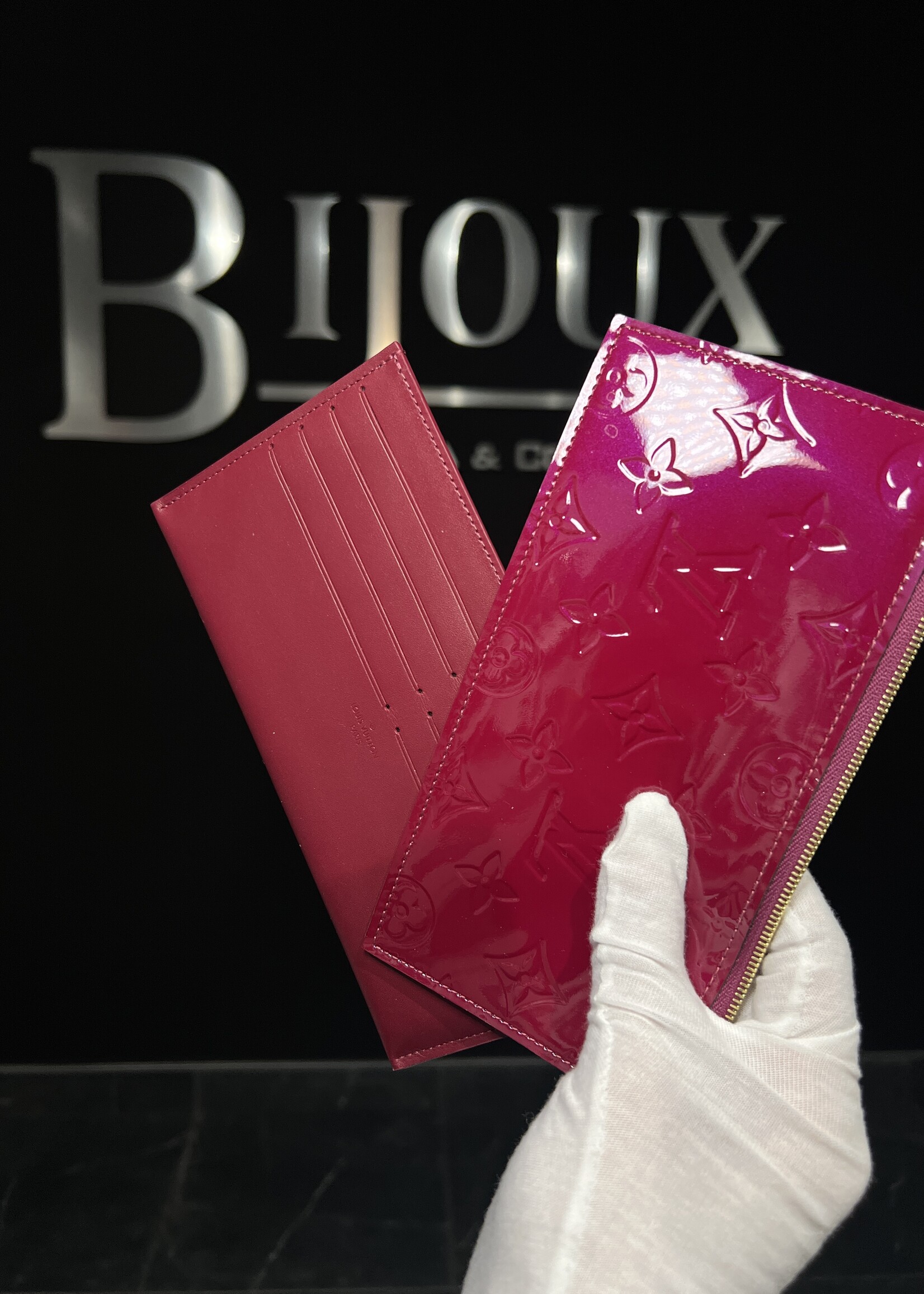 Louis Vuitton Louis Vuitton Pochette Felicie Vernis