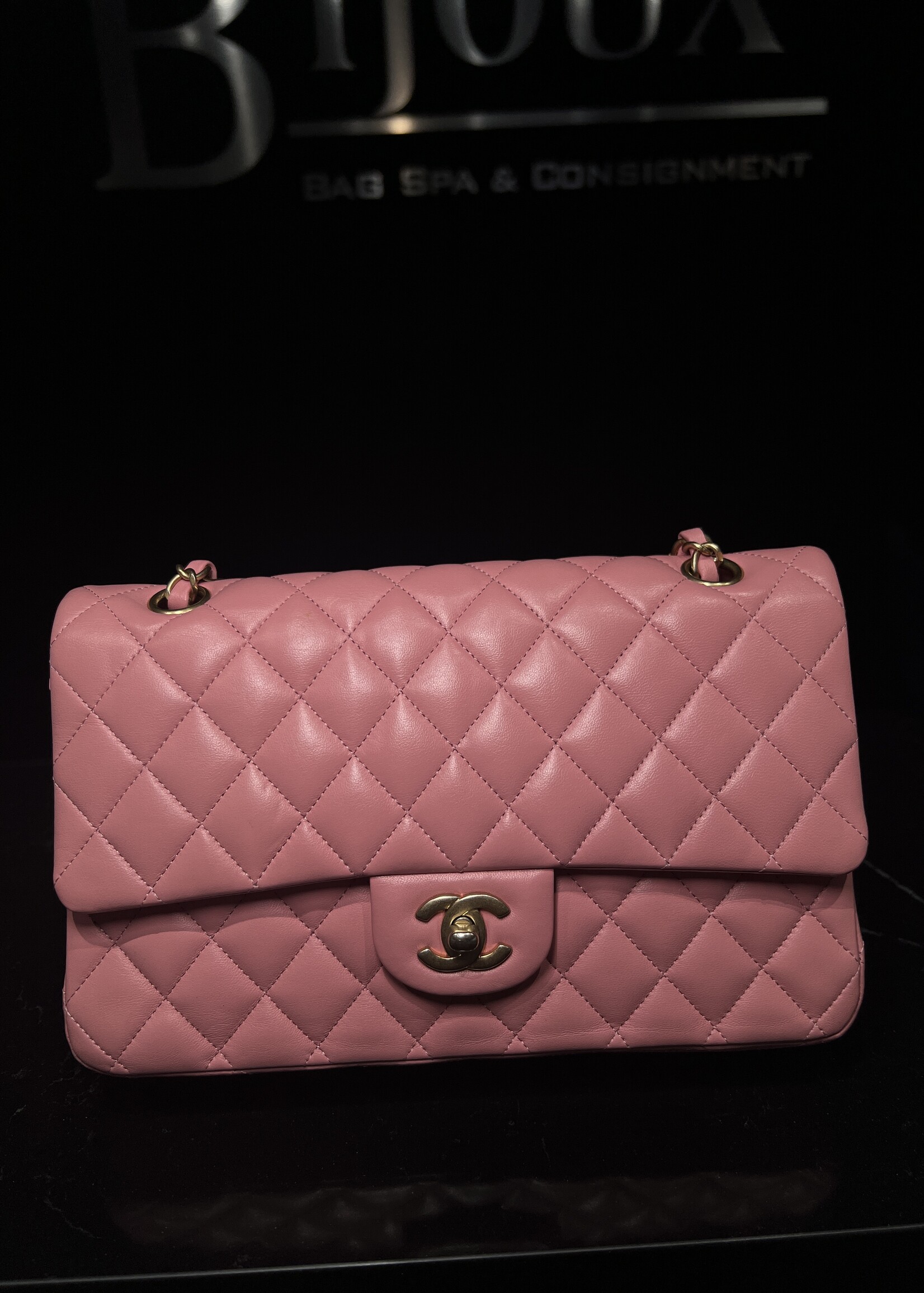 Chanel Chanel Medium Double Flap Lambskin Pink