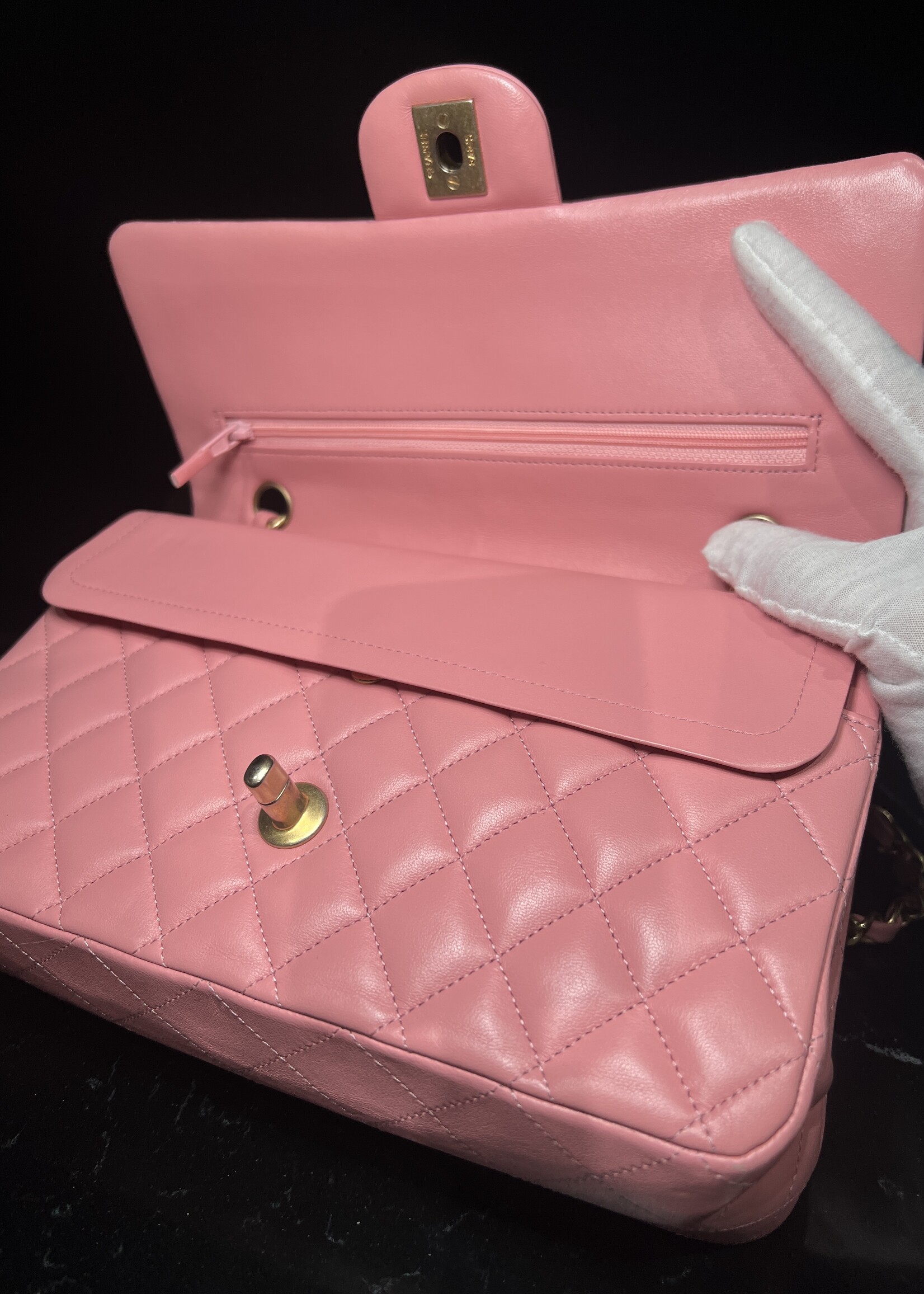 Chanel Chanel Medium Double Flap Lambskin Pink