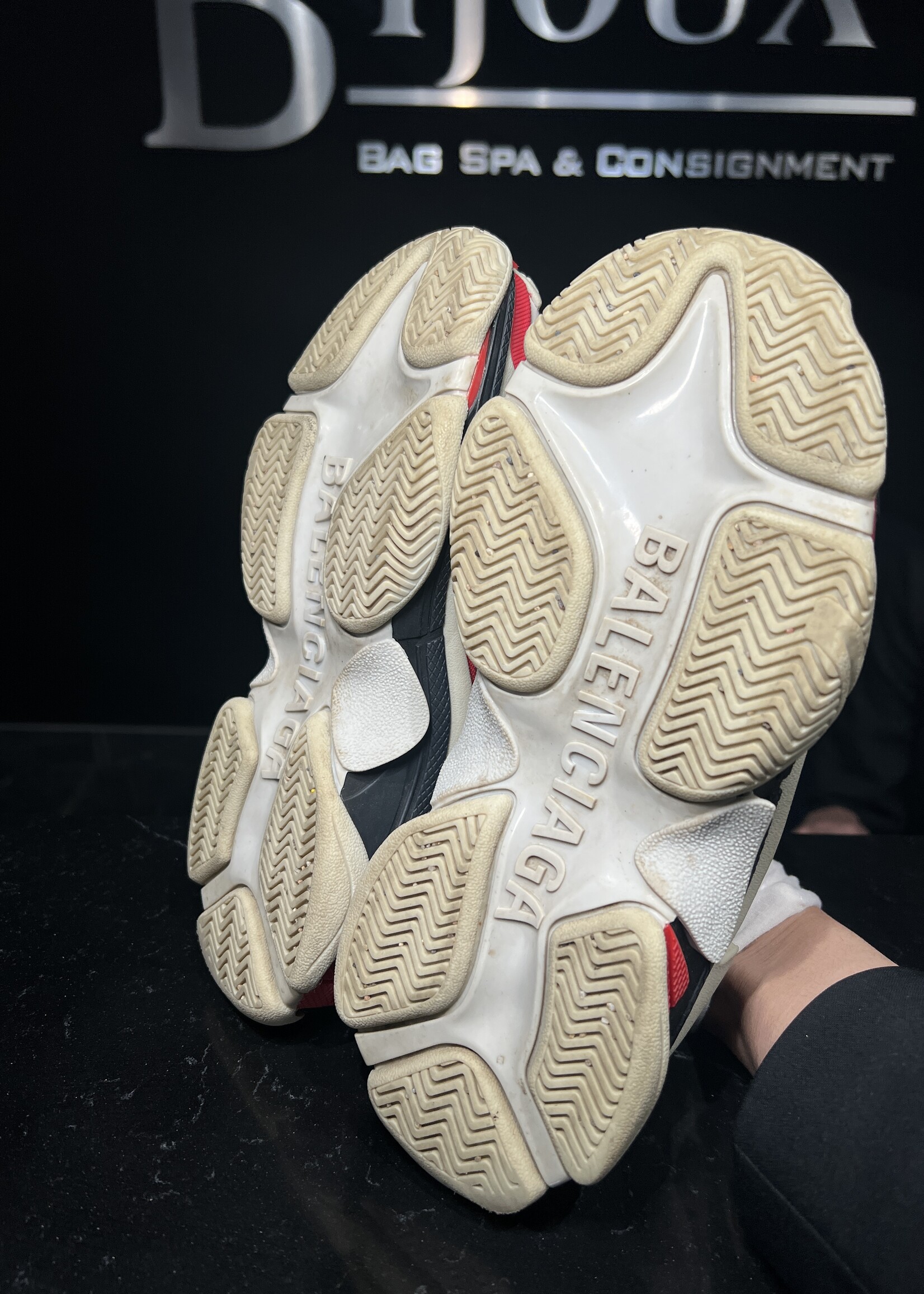 Balenciaga Balenciaga Triple S Sneakers 6