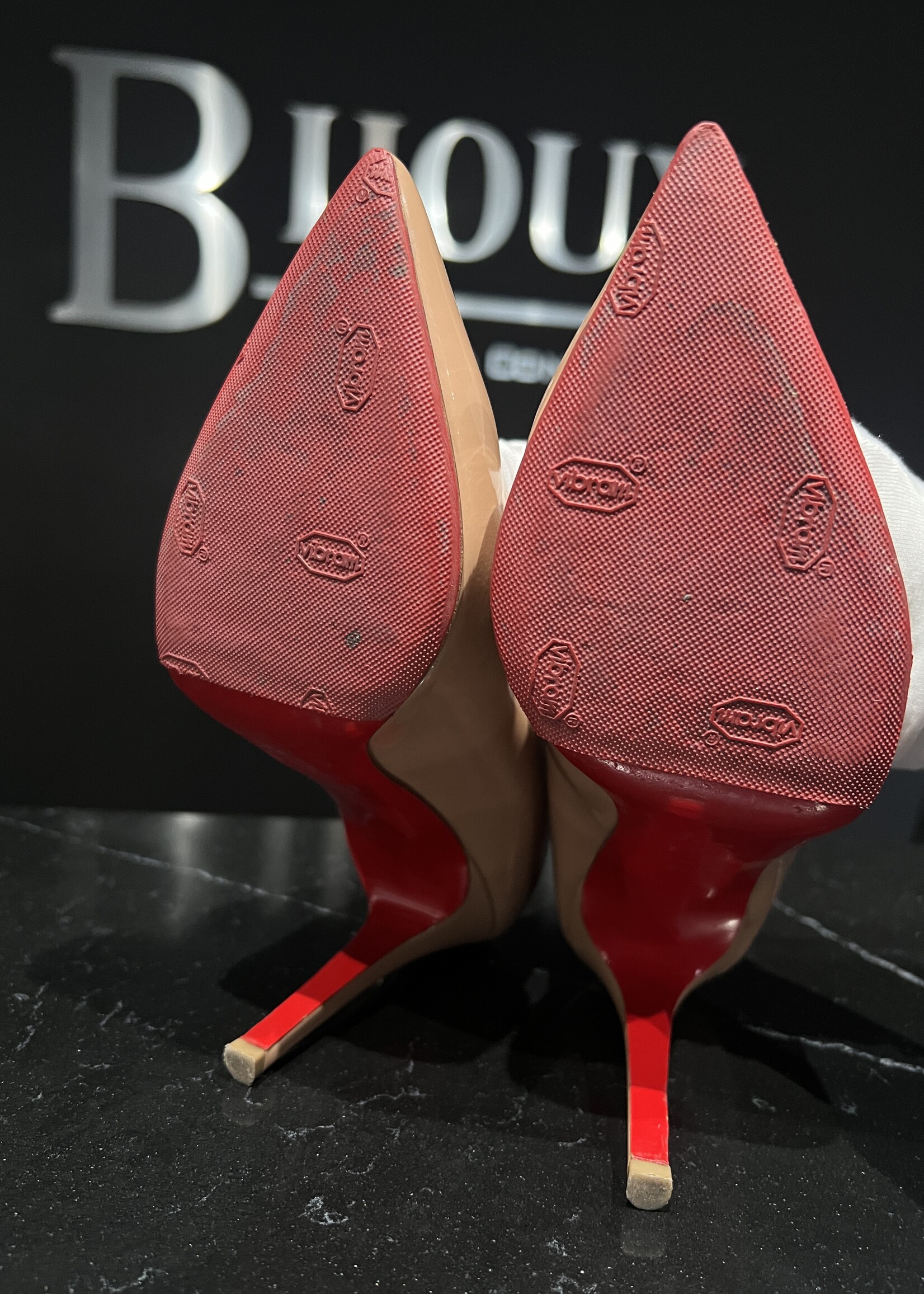Christian Louboutin SOLD- Christian Louboutin Kate 100 -37.5