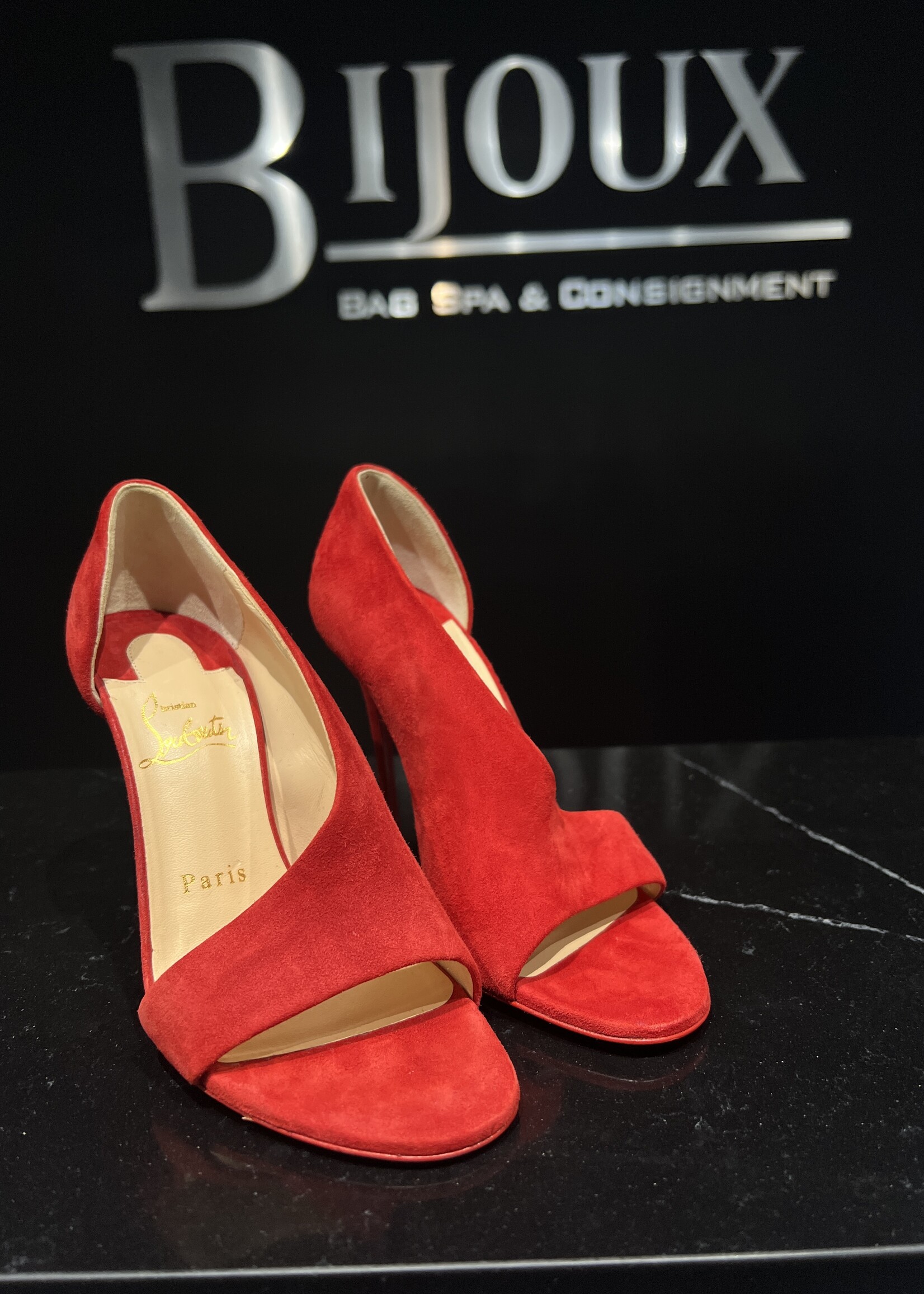 Christian Louboutin Christian Louboutin Phoebe Pumps 36