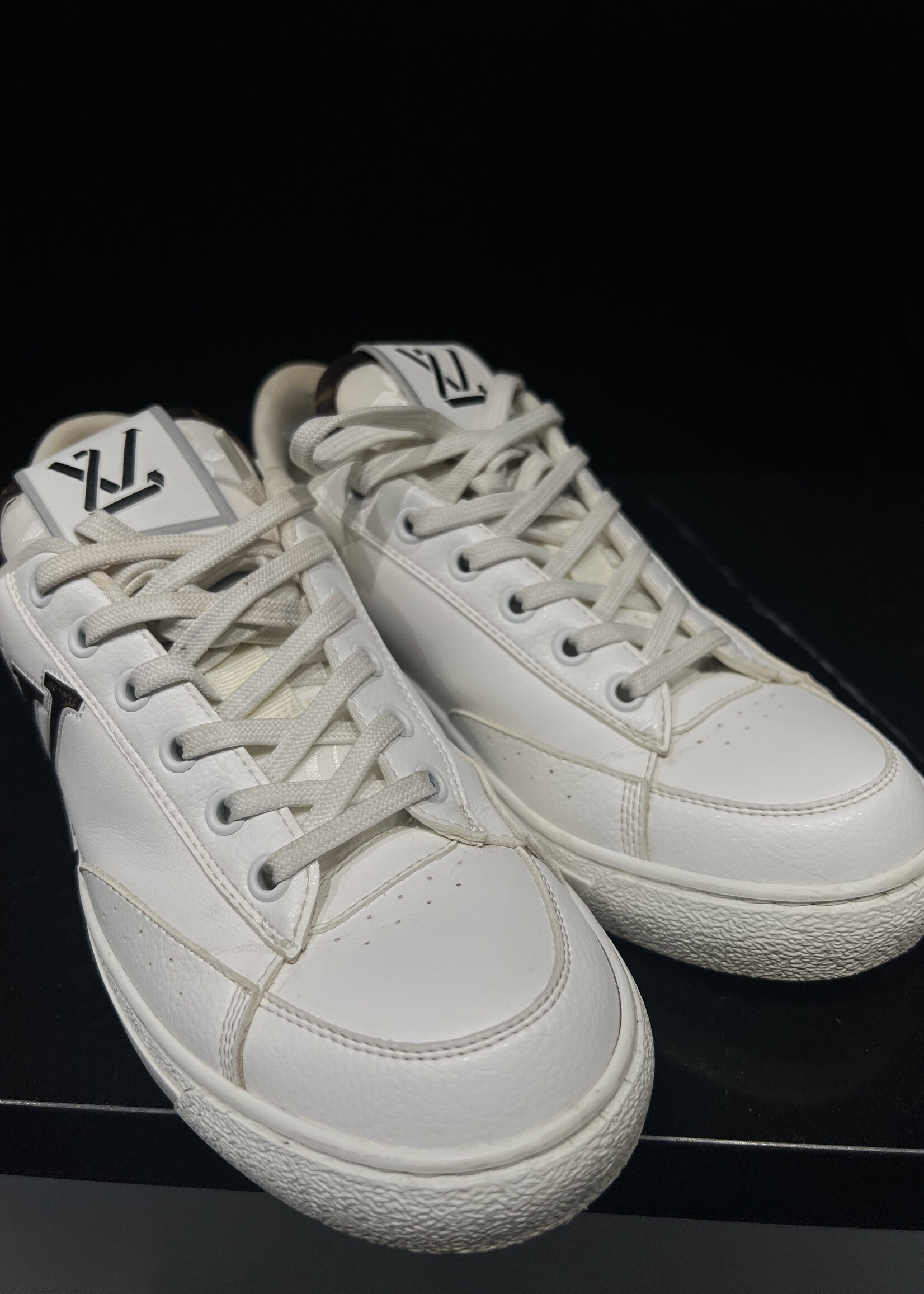 Louis Vuitton Louis Vuitton Charlie 36.5