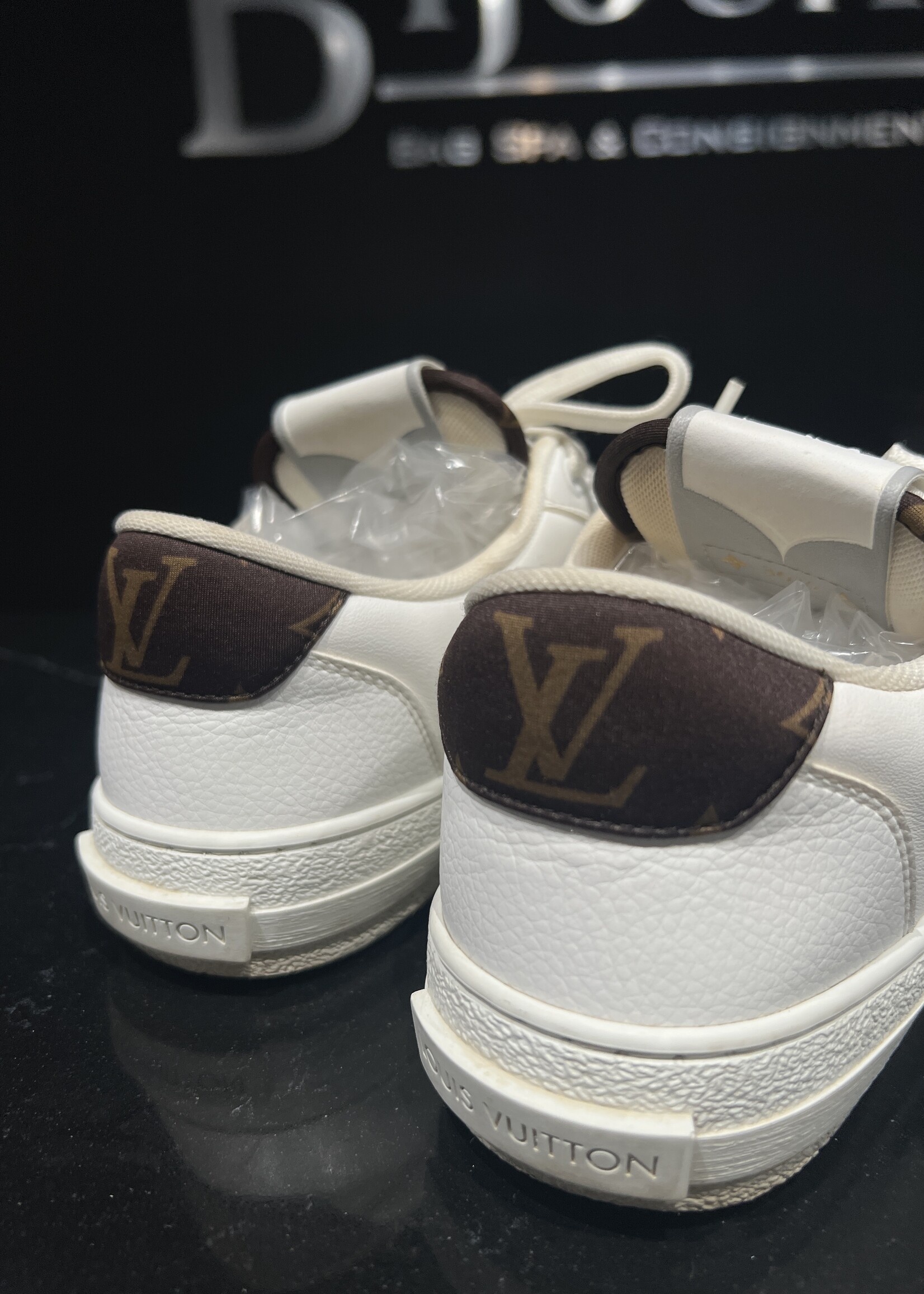 Louis Vuitton Louis Vuitton Charlie 36.5