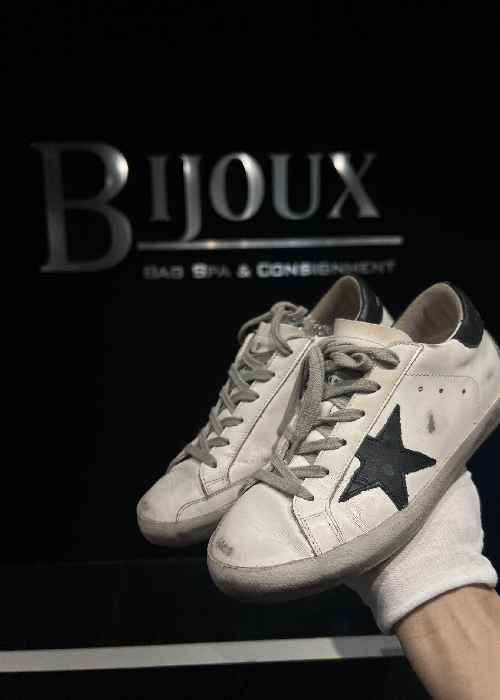SOLD- Golden Goose Sneakers 36