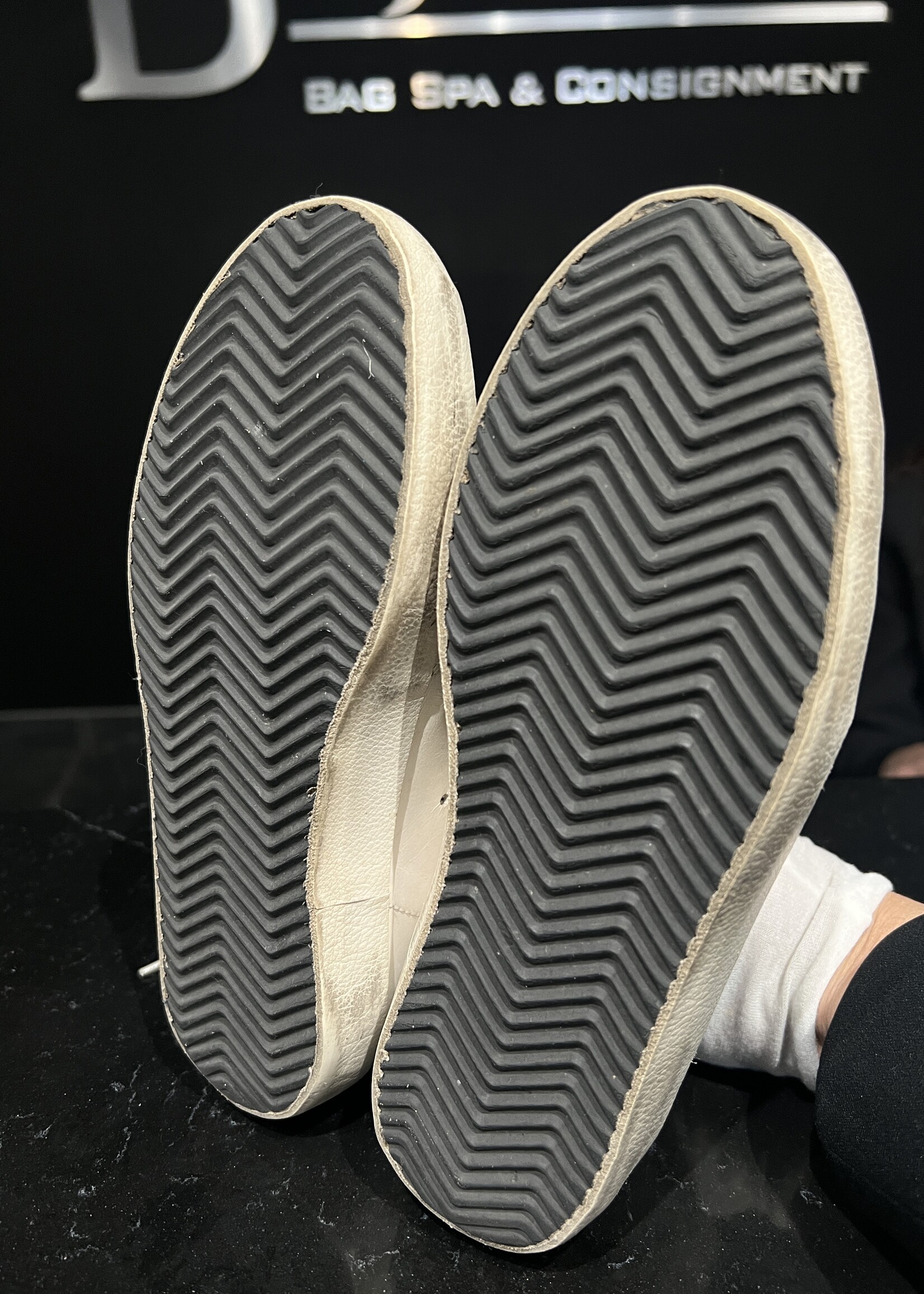 SOLD- Golden Goose Sneakers 36