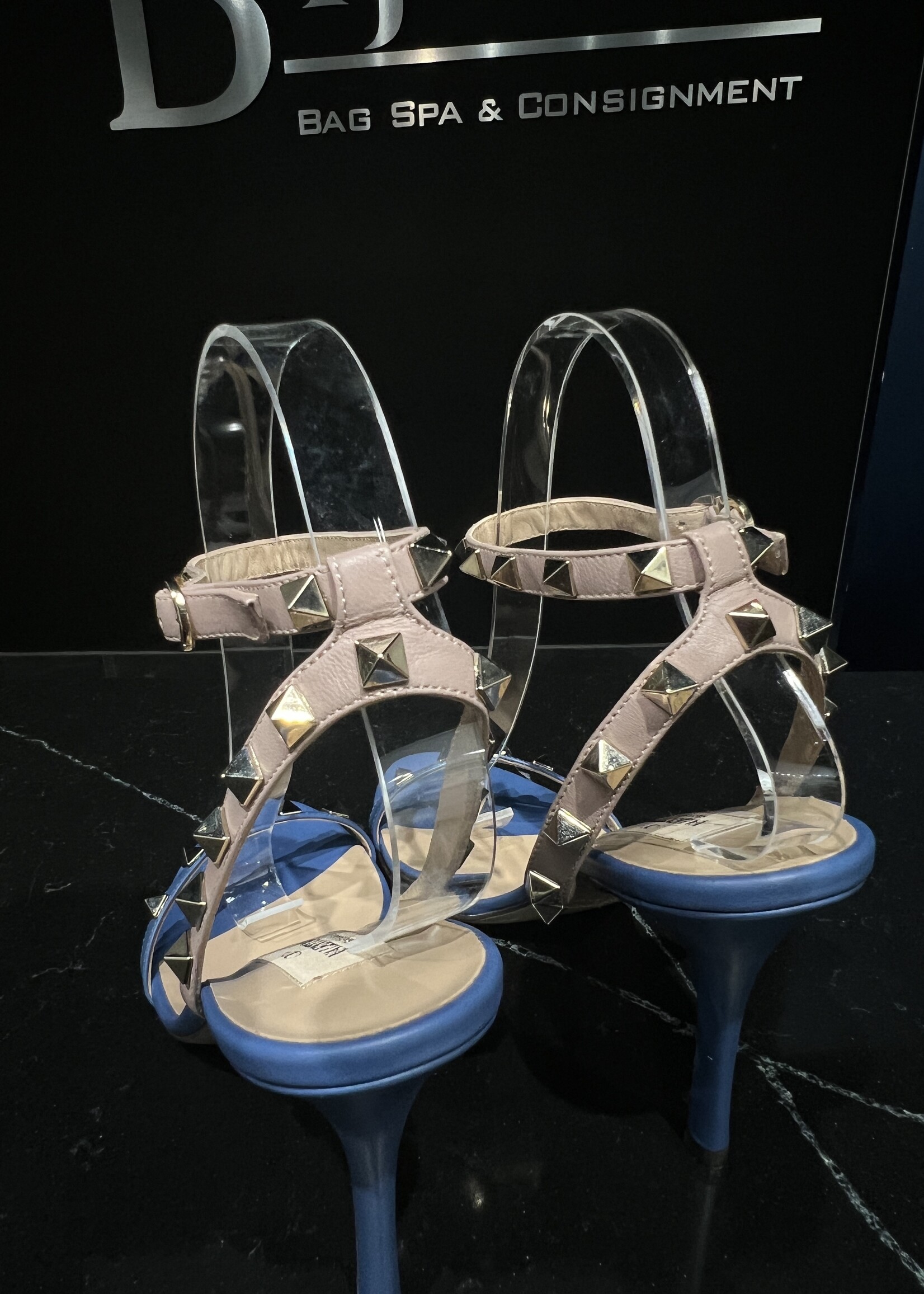 Valentino Valentino Rockstud Pumps Blue/Nude- 37