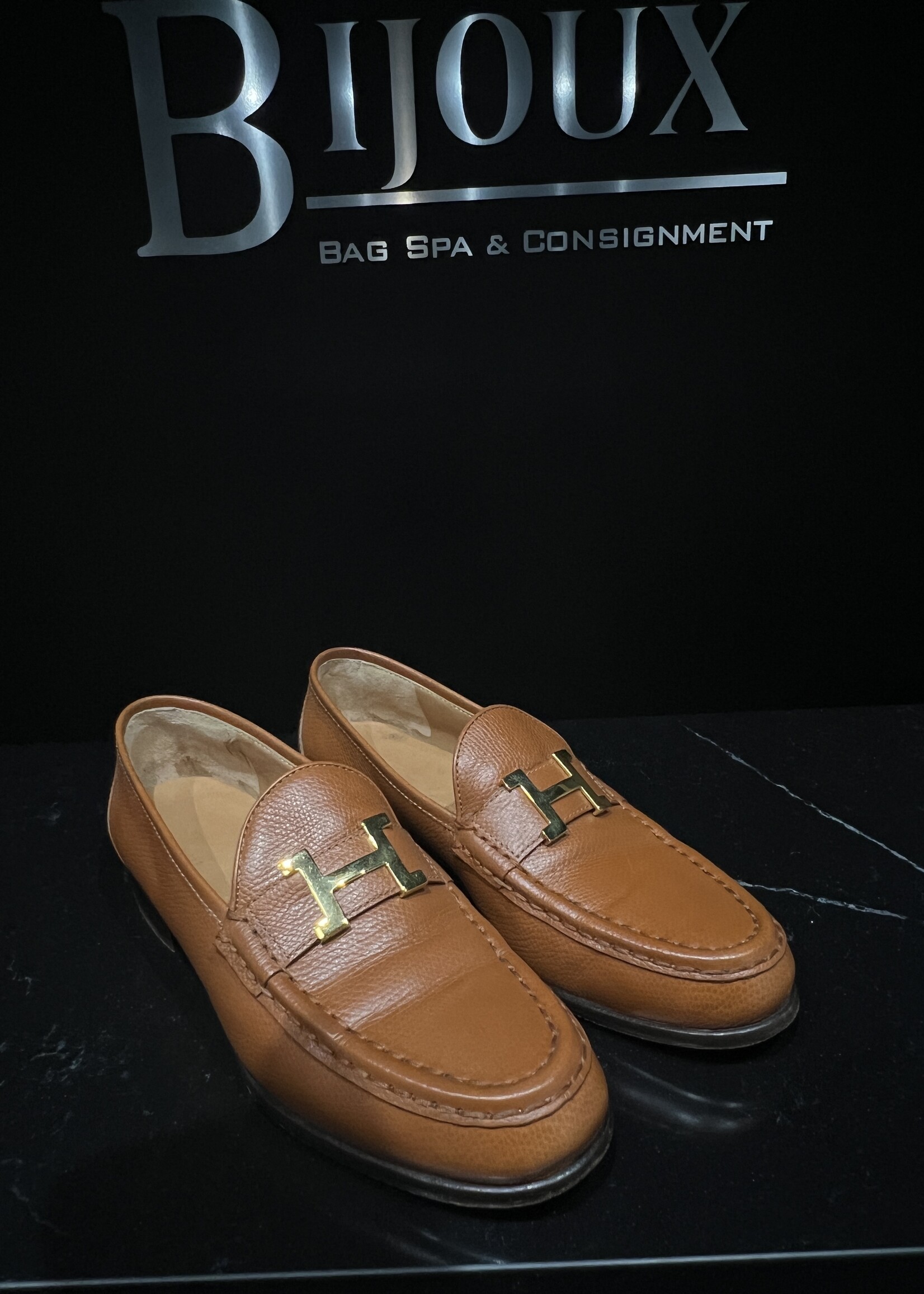 Hermes Hermes Loafers- 37
