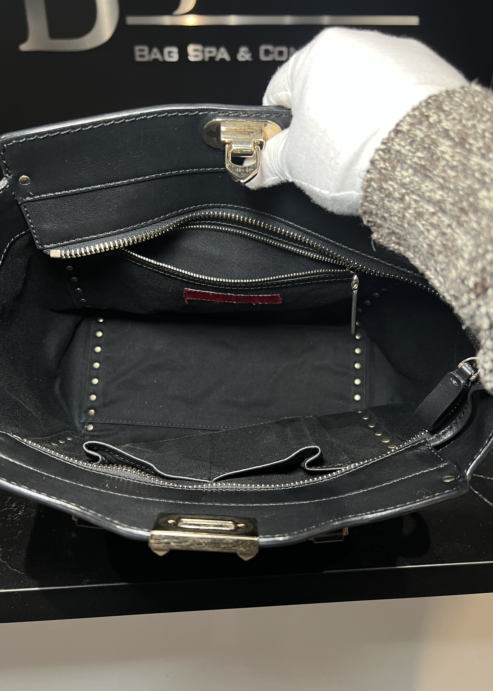 Valentino Valentino Garavani Rockstud Medium Bag