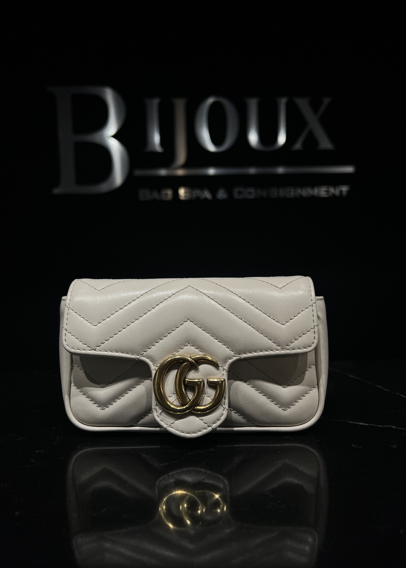 Gucci SOLD - Gucci Super Mini Marmont