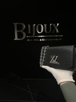 Louis Vuitton Louis Vuitton Twist Epi Wallet on Chain