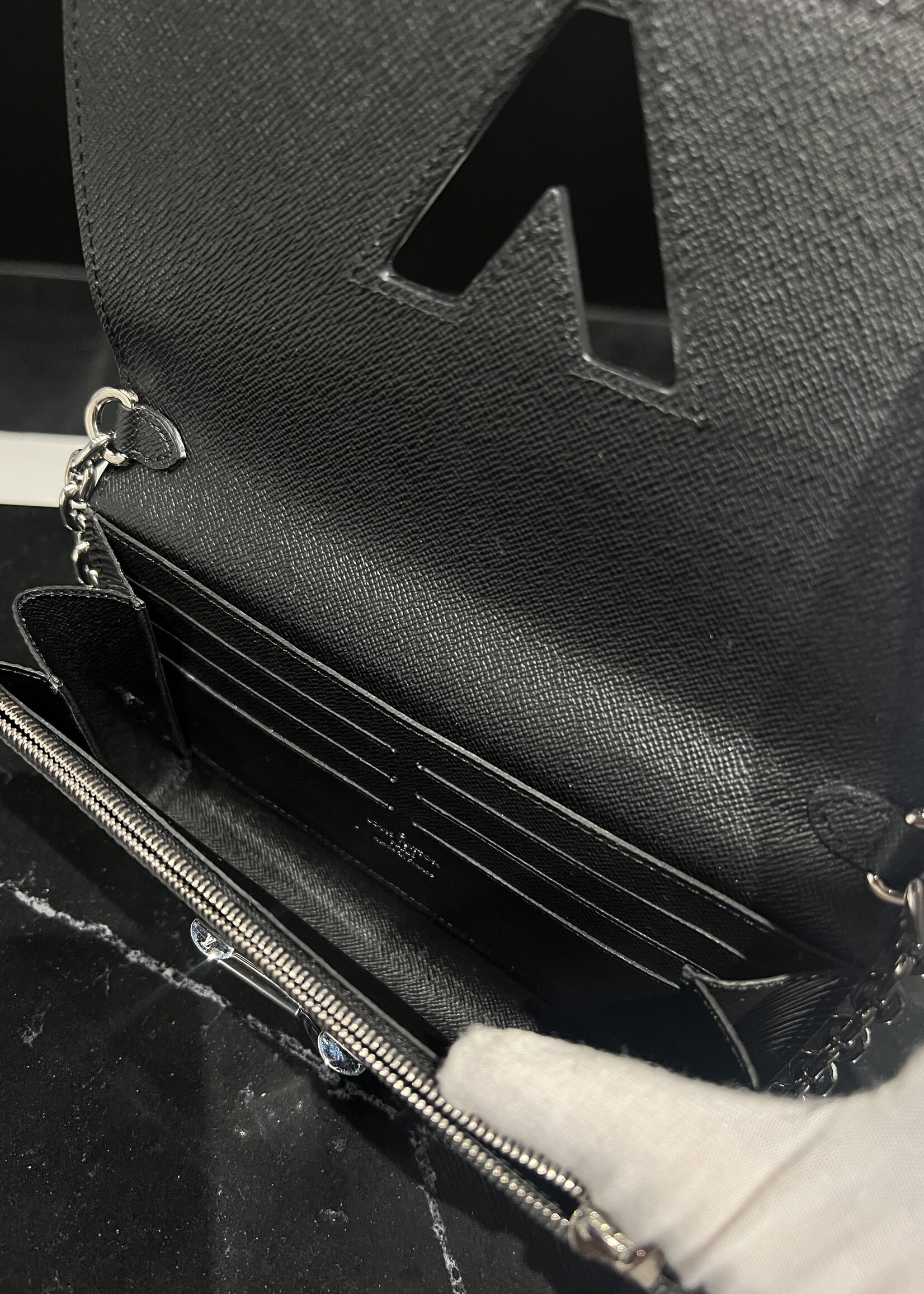 Louis Vuitton Louis Vuitton Twist Epi Wallet on Chain