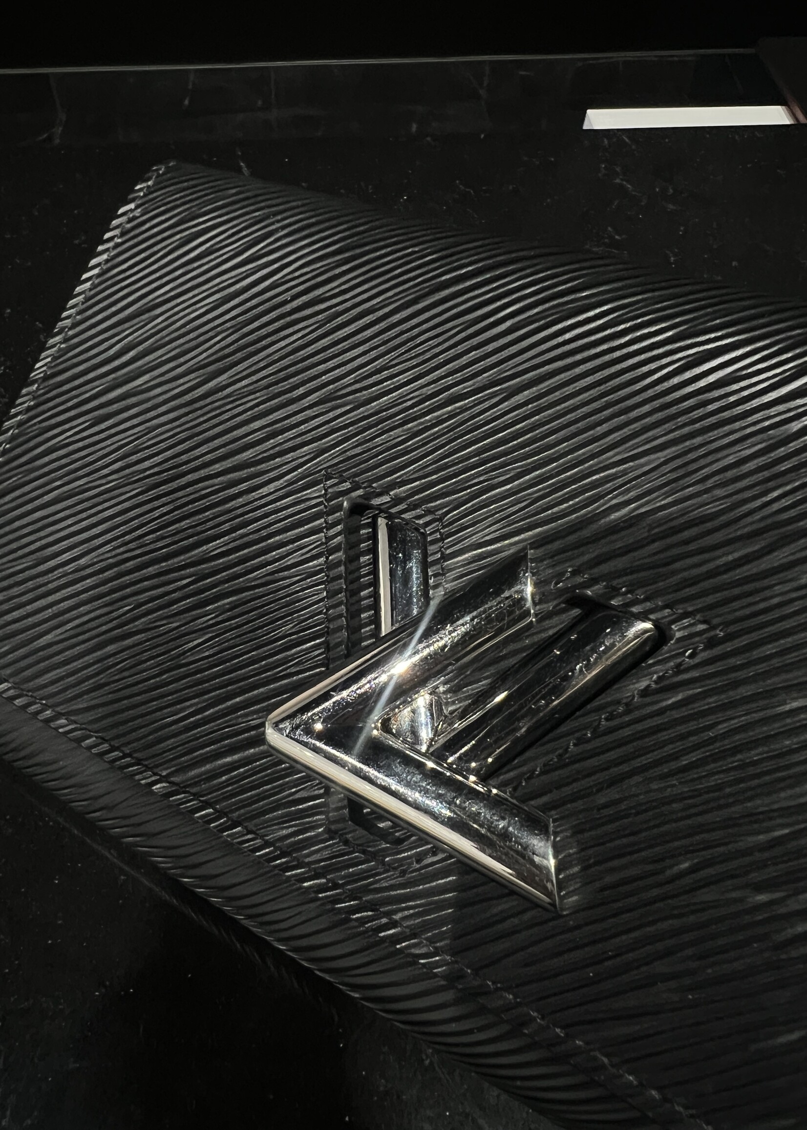 Louis Vuitton Louis Vuitton Twist Epi Wallet on Chain