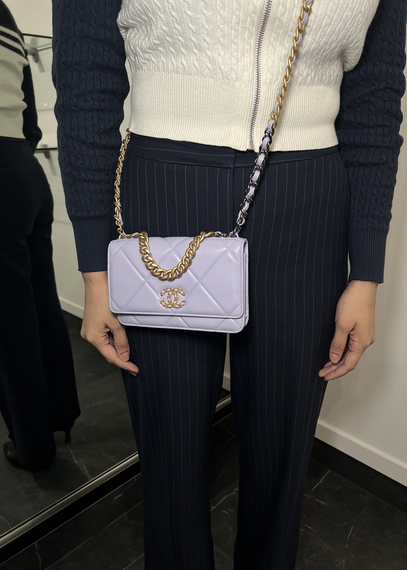Chanel Chanel 19 Wallet on Chain Lilac