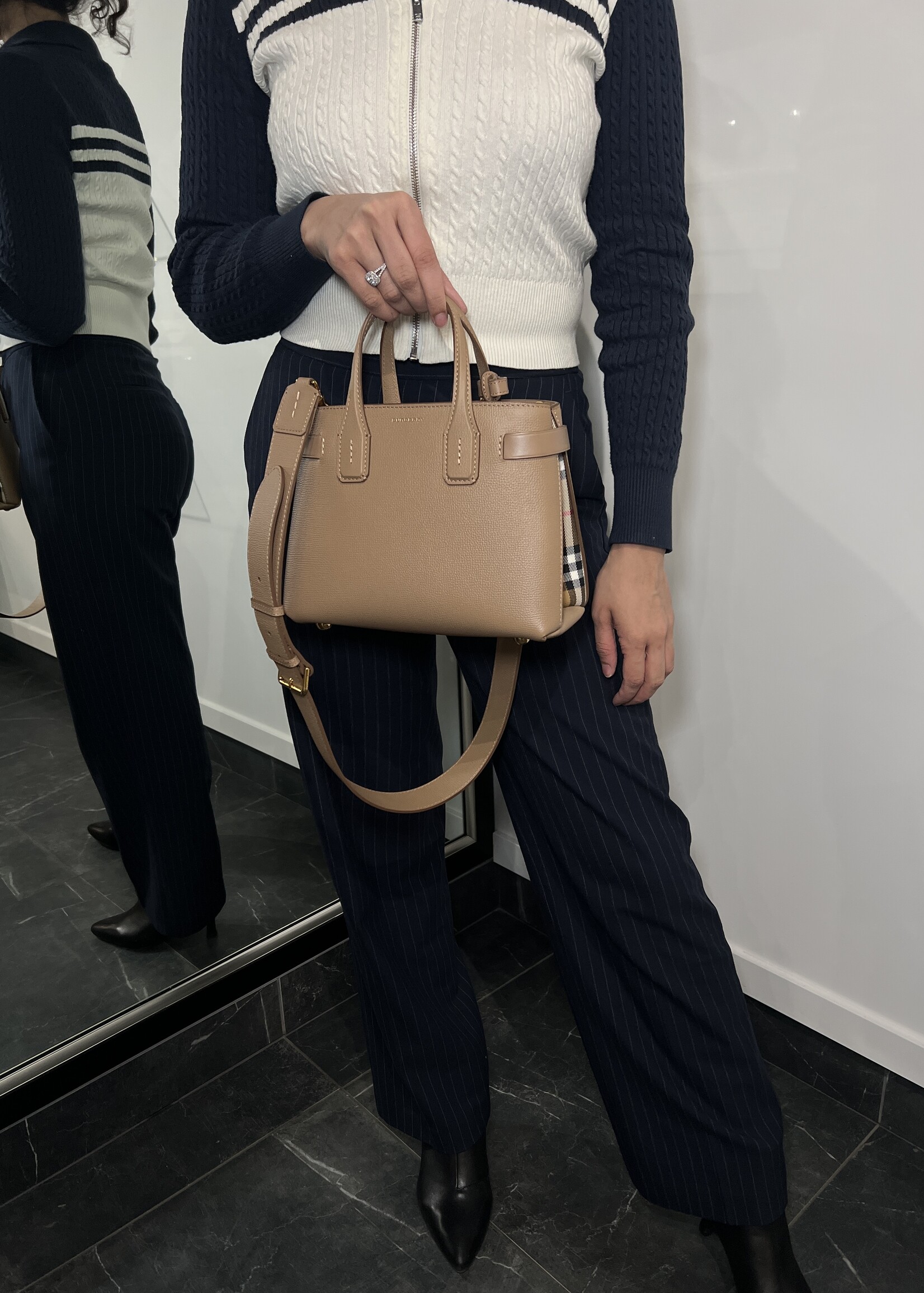 Burberry Burberry Small Beige Banner