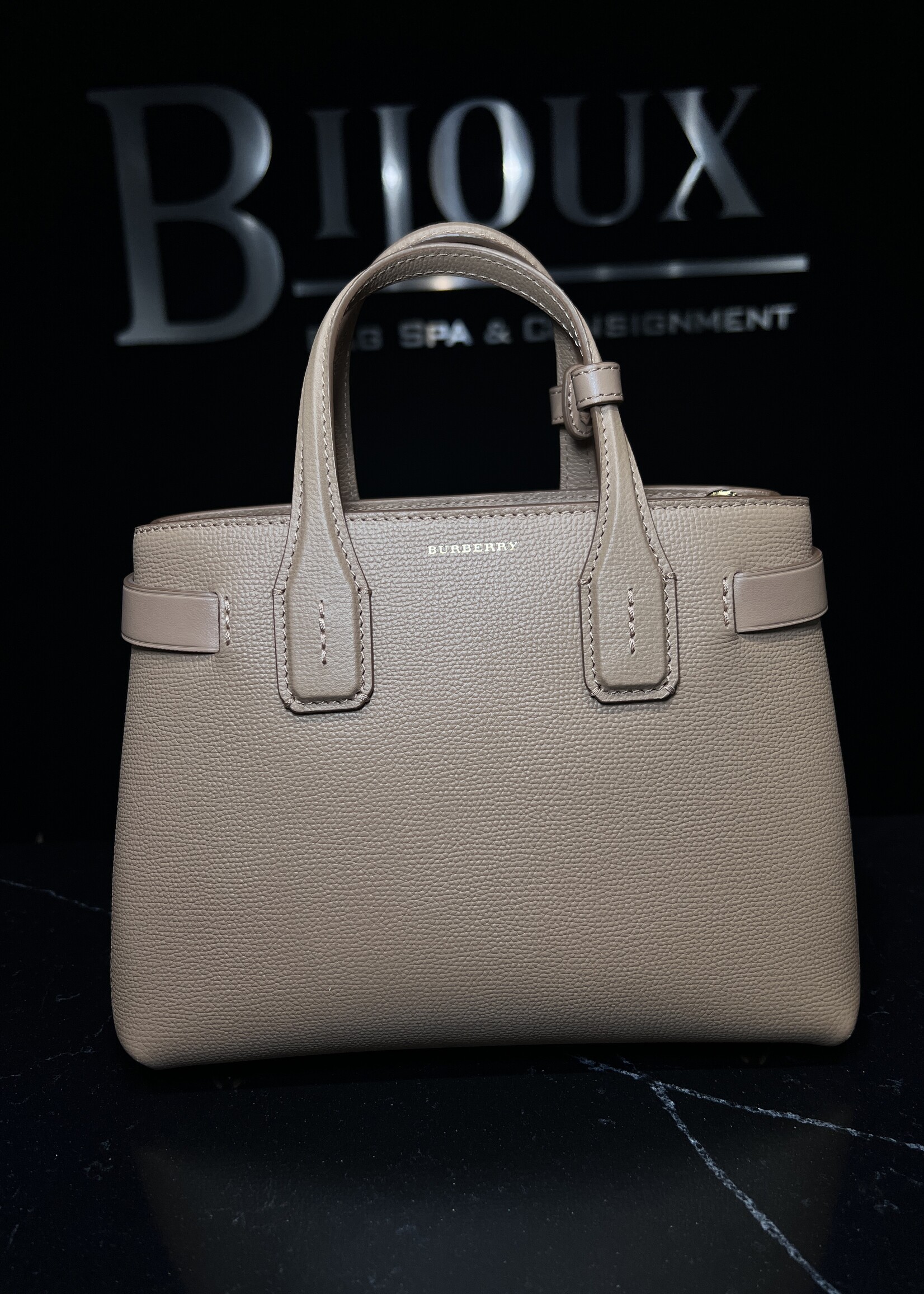 Burberry Burberry Small Beige Banner