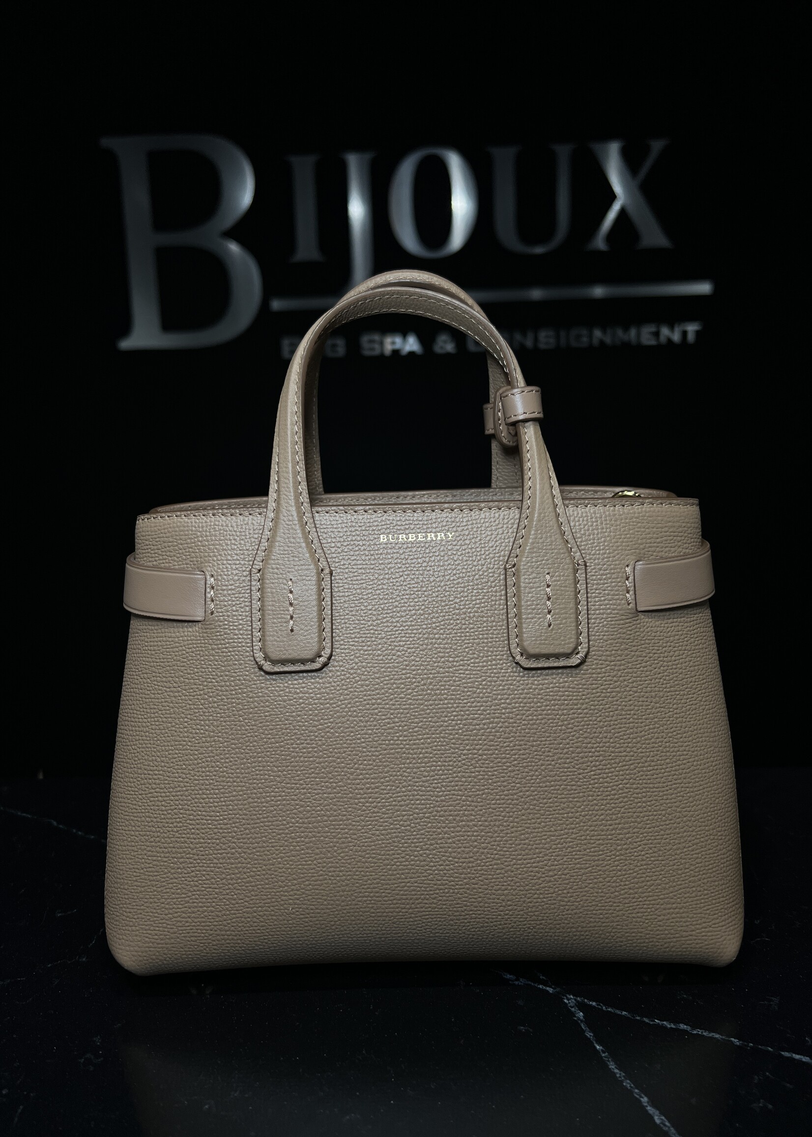 Burberry SOLD - Burberry Small Beige Banner