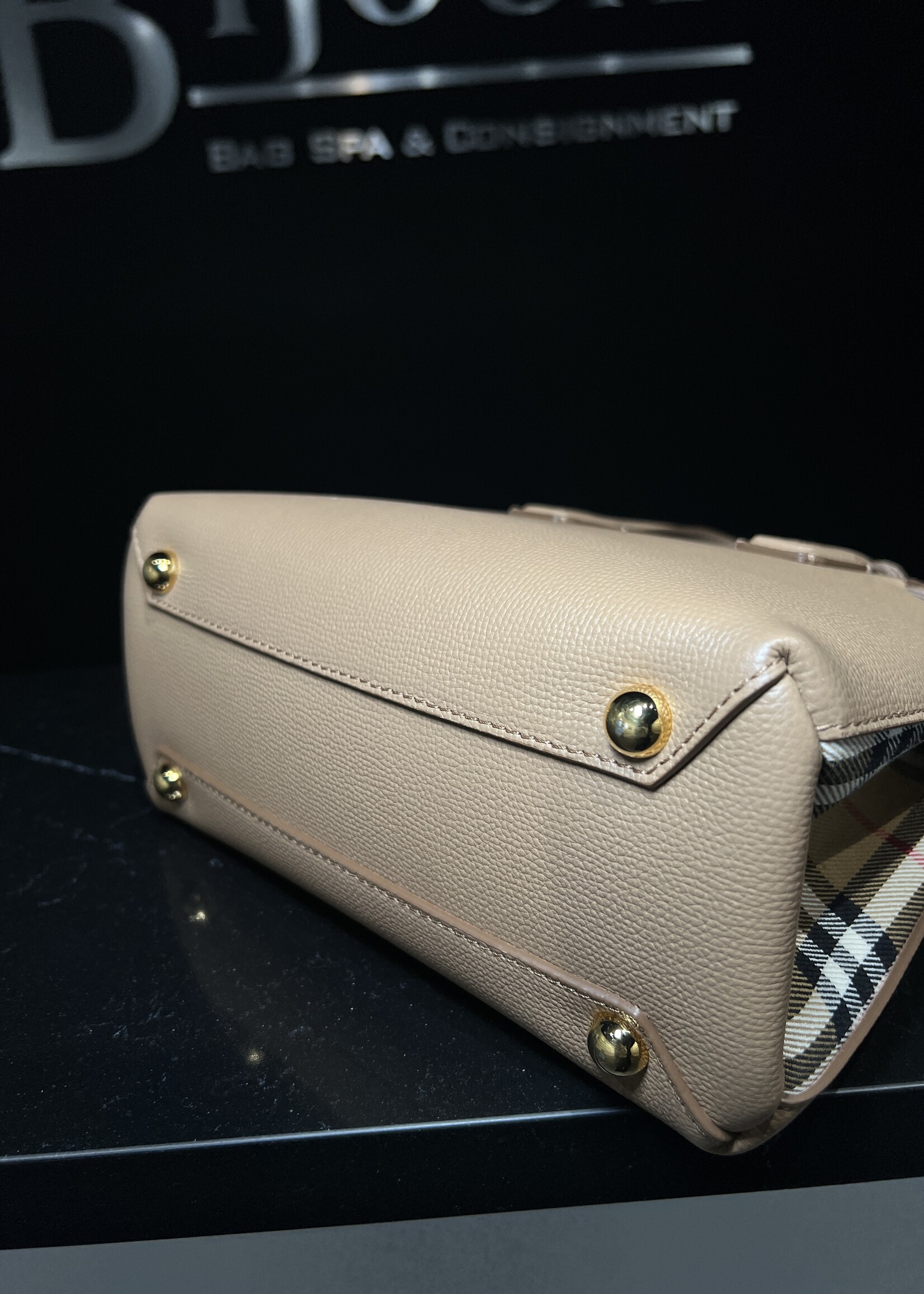 Burberry Burberry Small Beige Banner