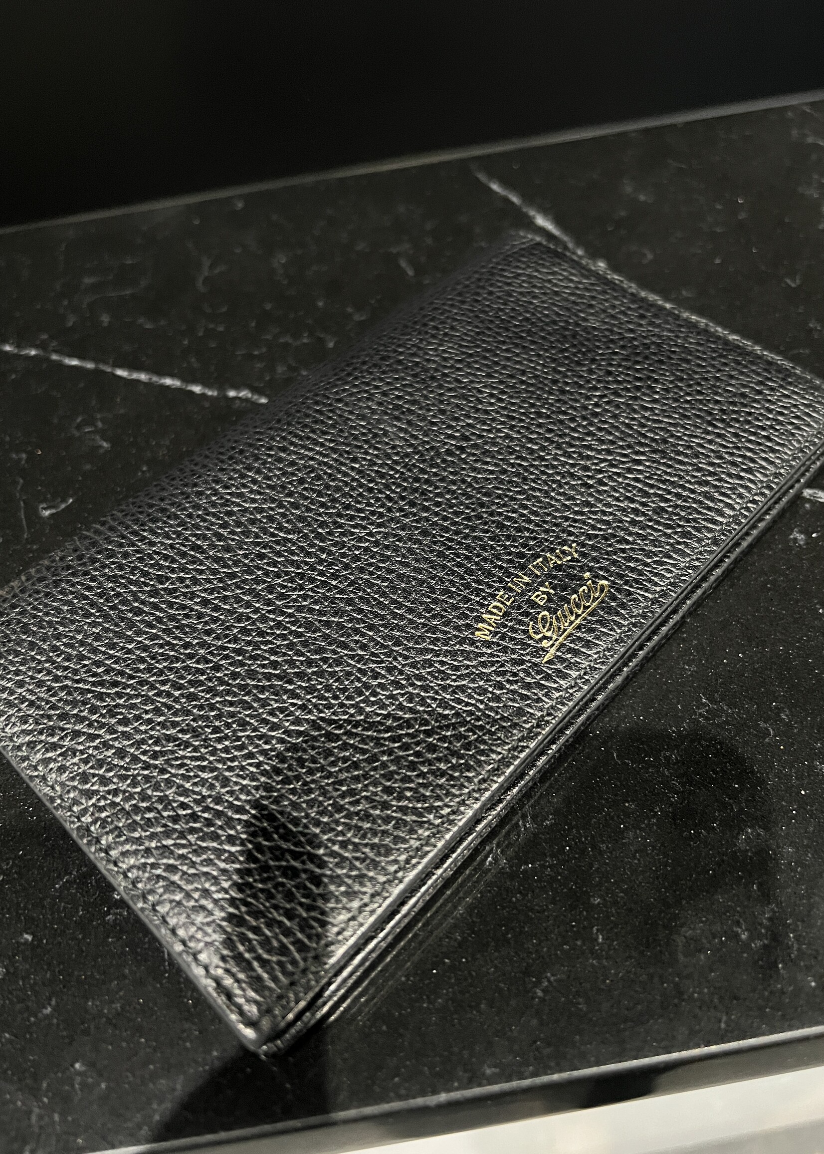 Gucci SOLD - Gucci Black Grained Swing Wallet on Chain