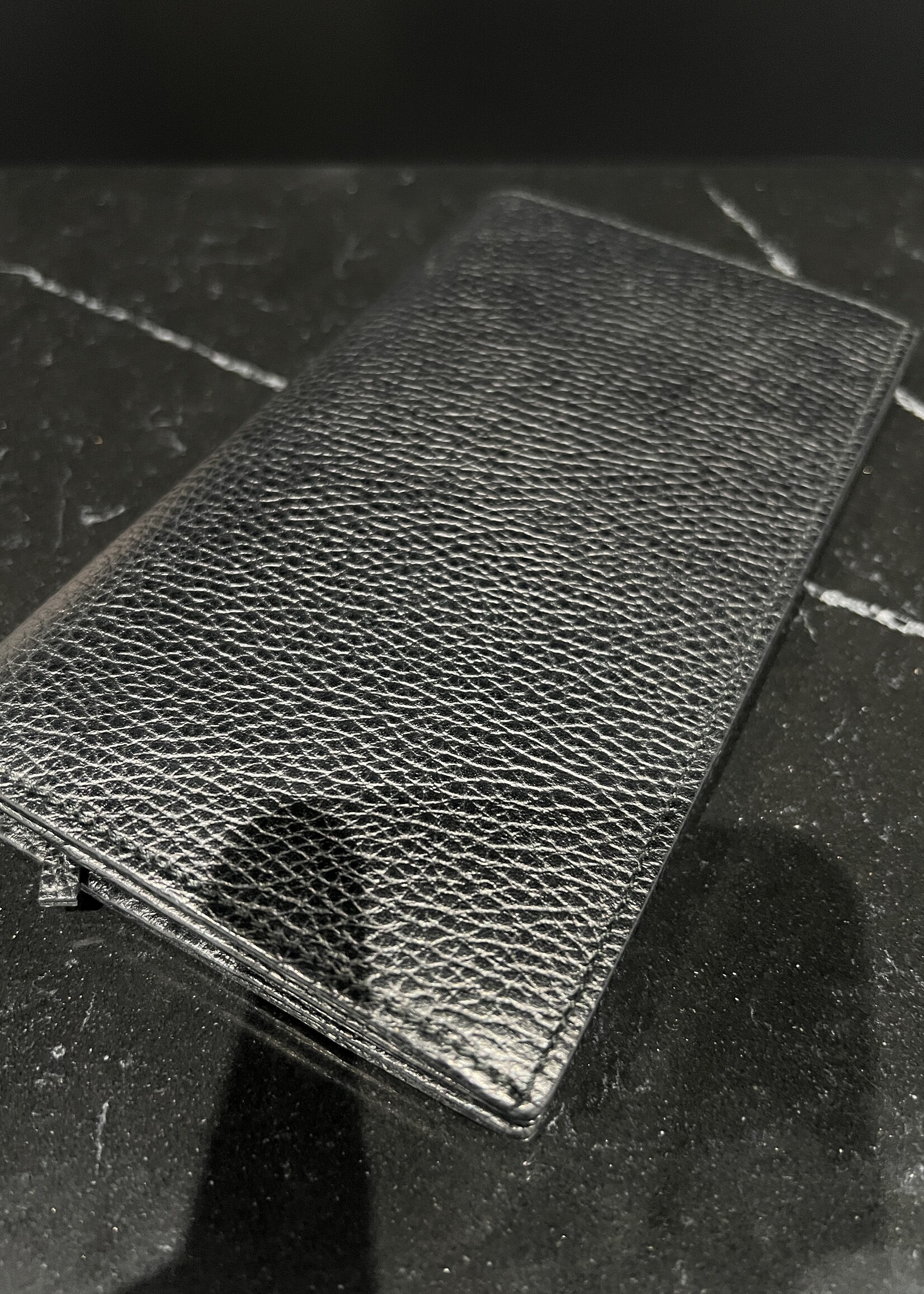 Gucci SOLD - Gucci Black Grained Swing Wallet on Chain