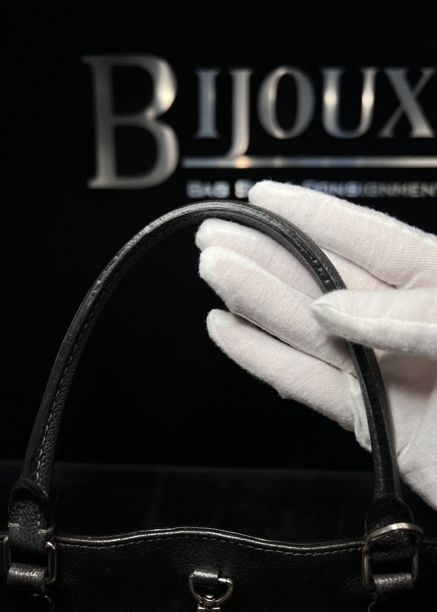 Louis Vuitton Louis Vuitton Montaigne MM Studded Black