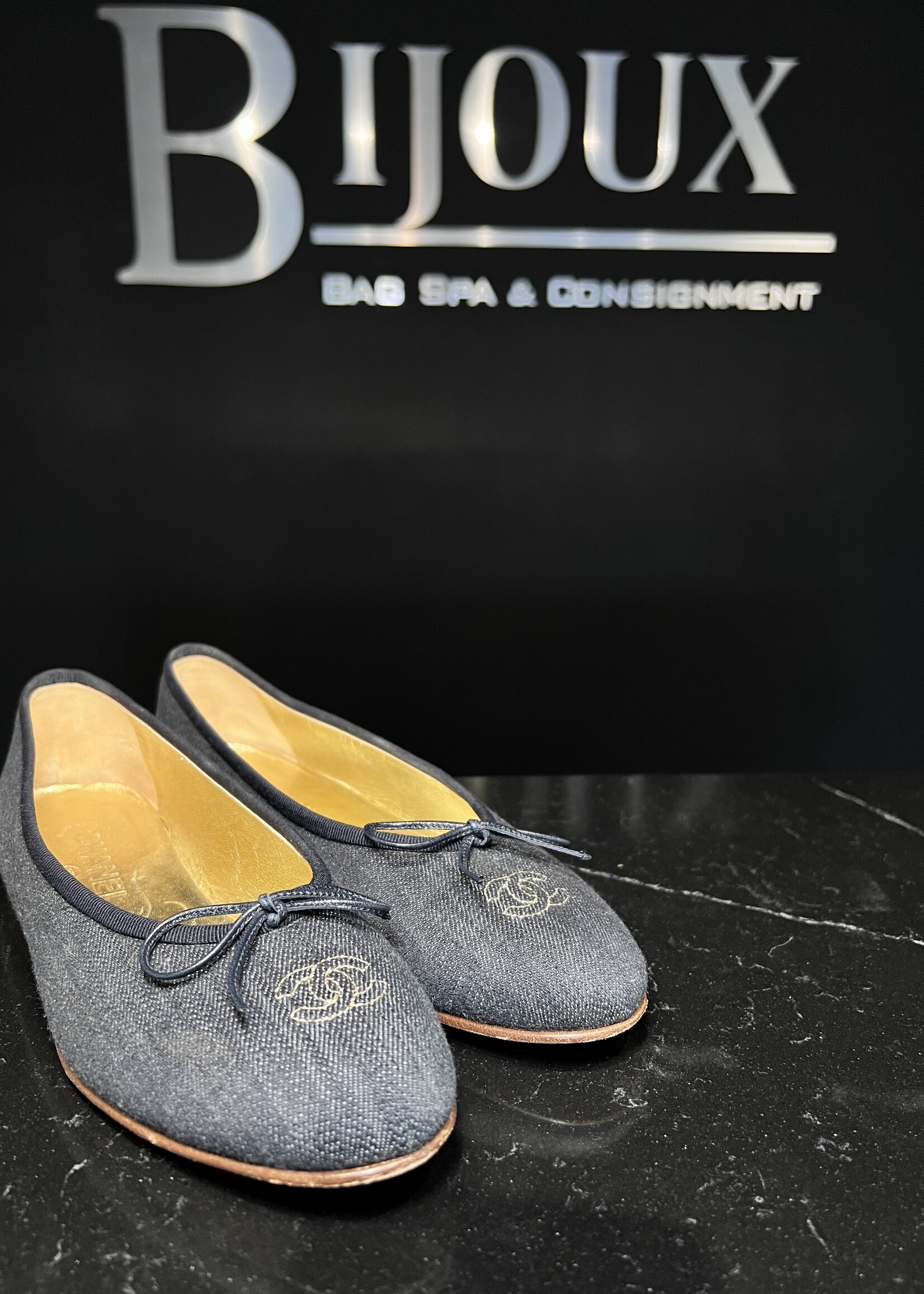 Chanel SOLD- Chanel Blue Denim Ballet Flats 40