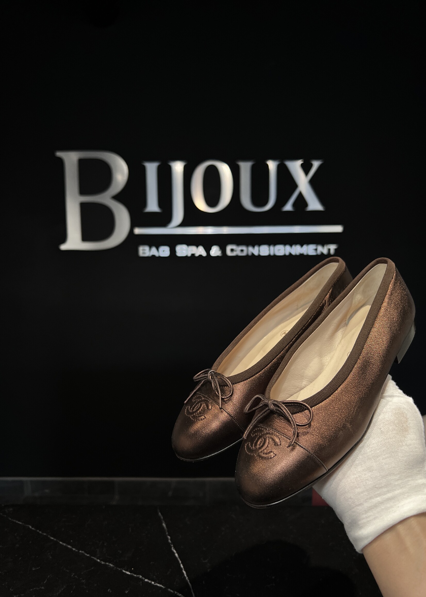 Chanel Chanel Bronze Ballet Flats 35.5