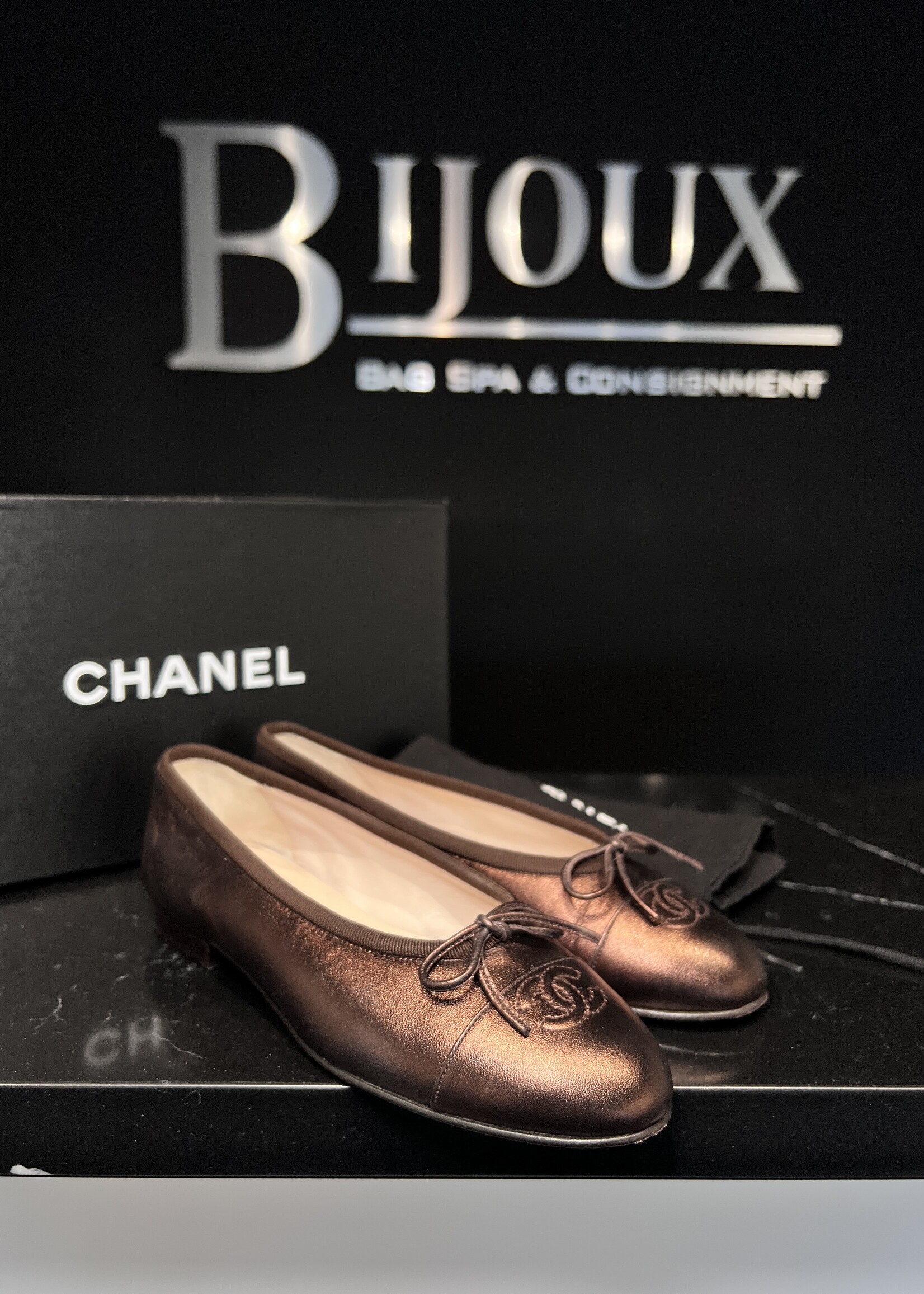 Chanel Chanel Bronze Ballet Flats 35.5