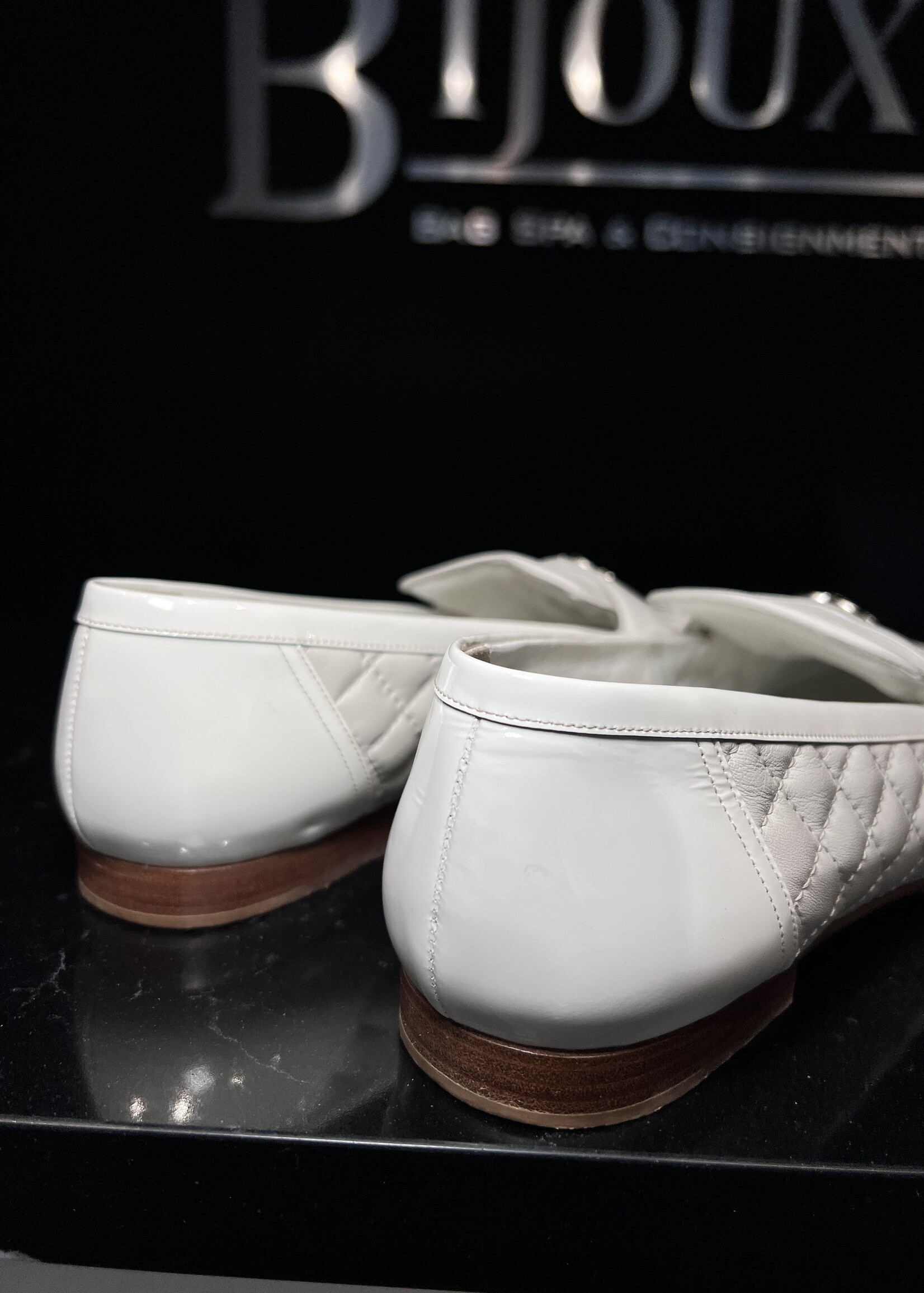 Chanel Chanel White Quilted Loafers 40