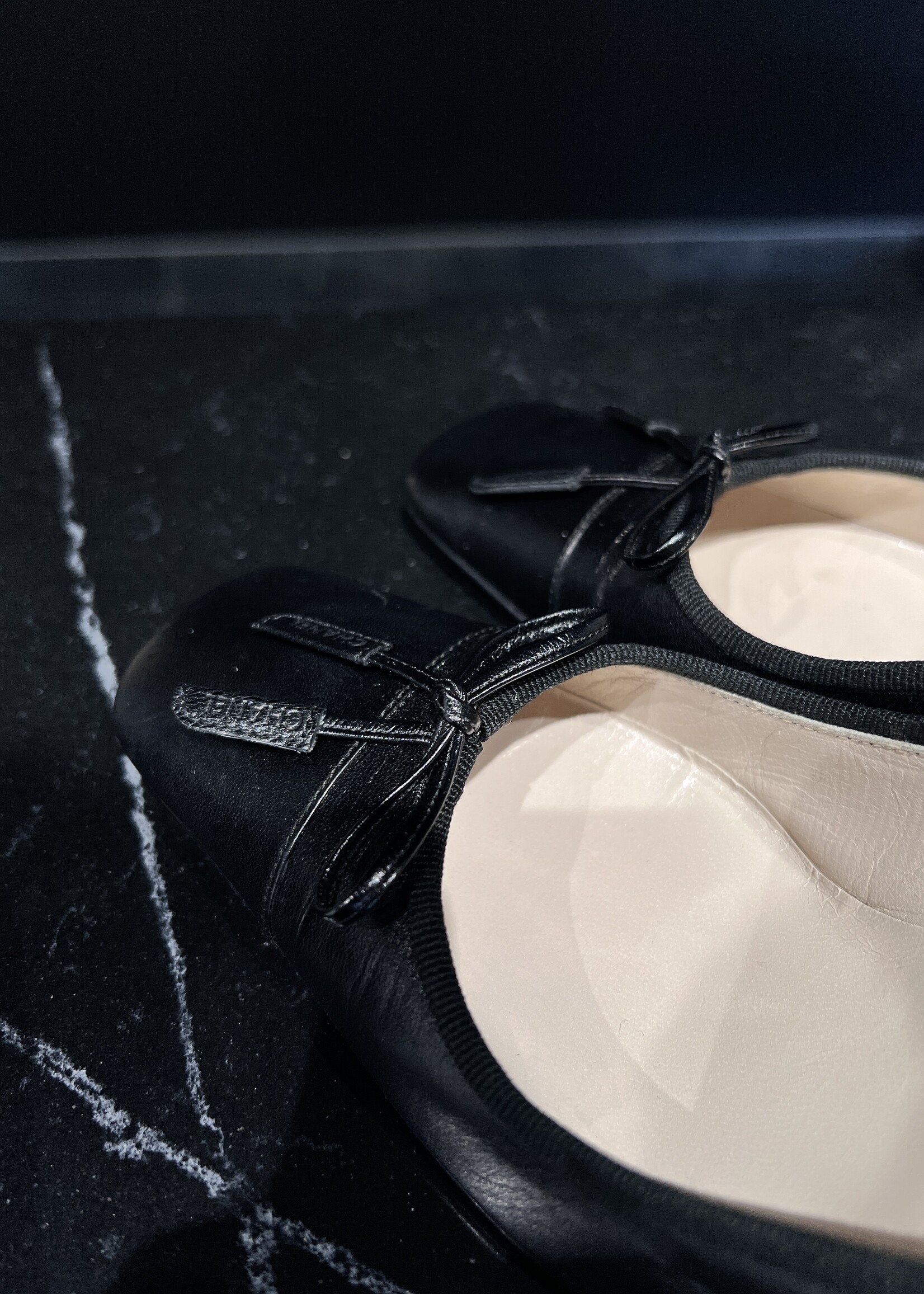 Chanel Chanel Classic Bow Pump 35.5