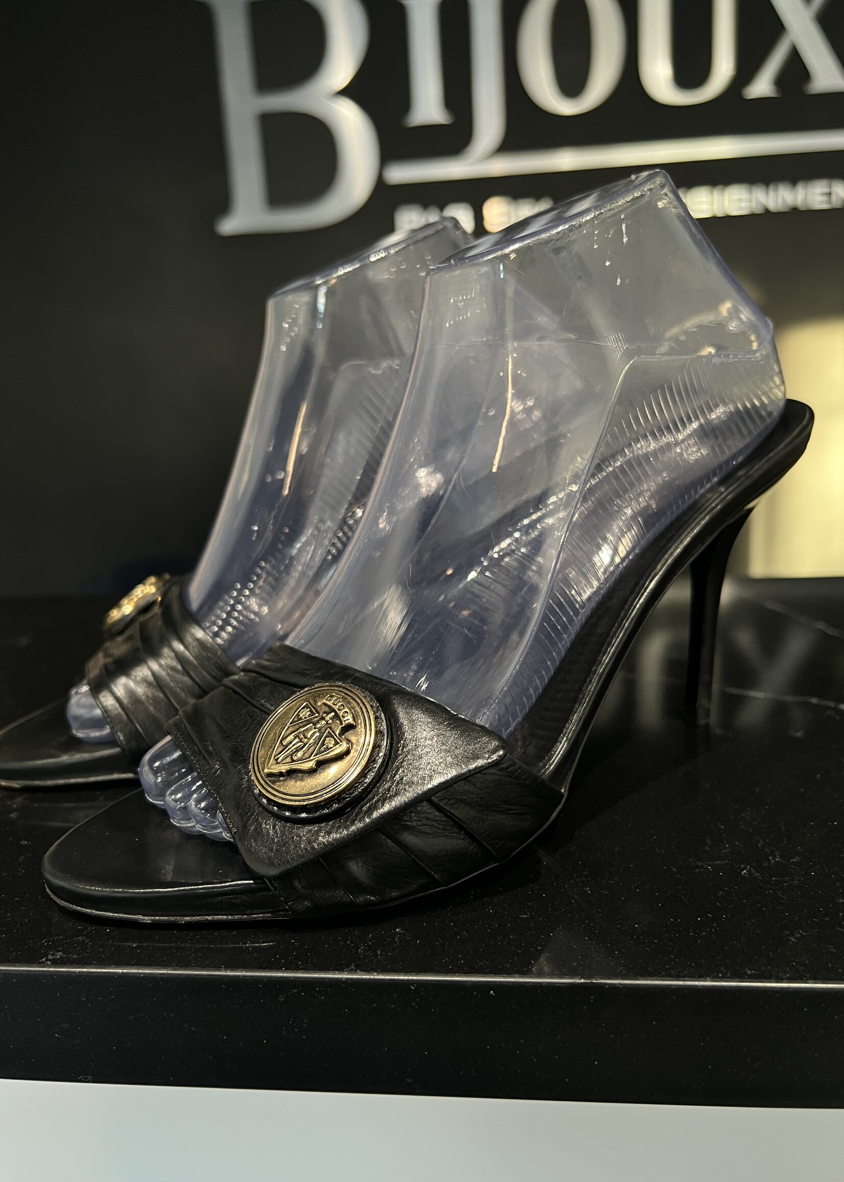 Gucci Gucci Hysteria Mules 38.5