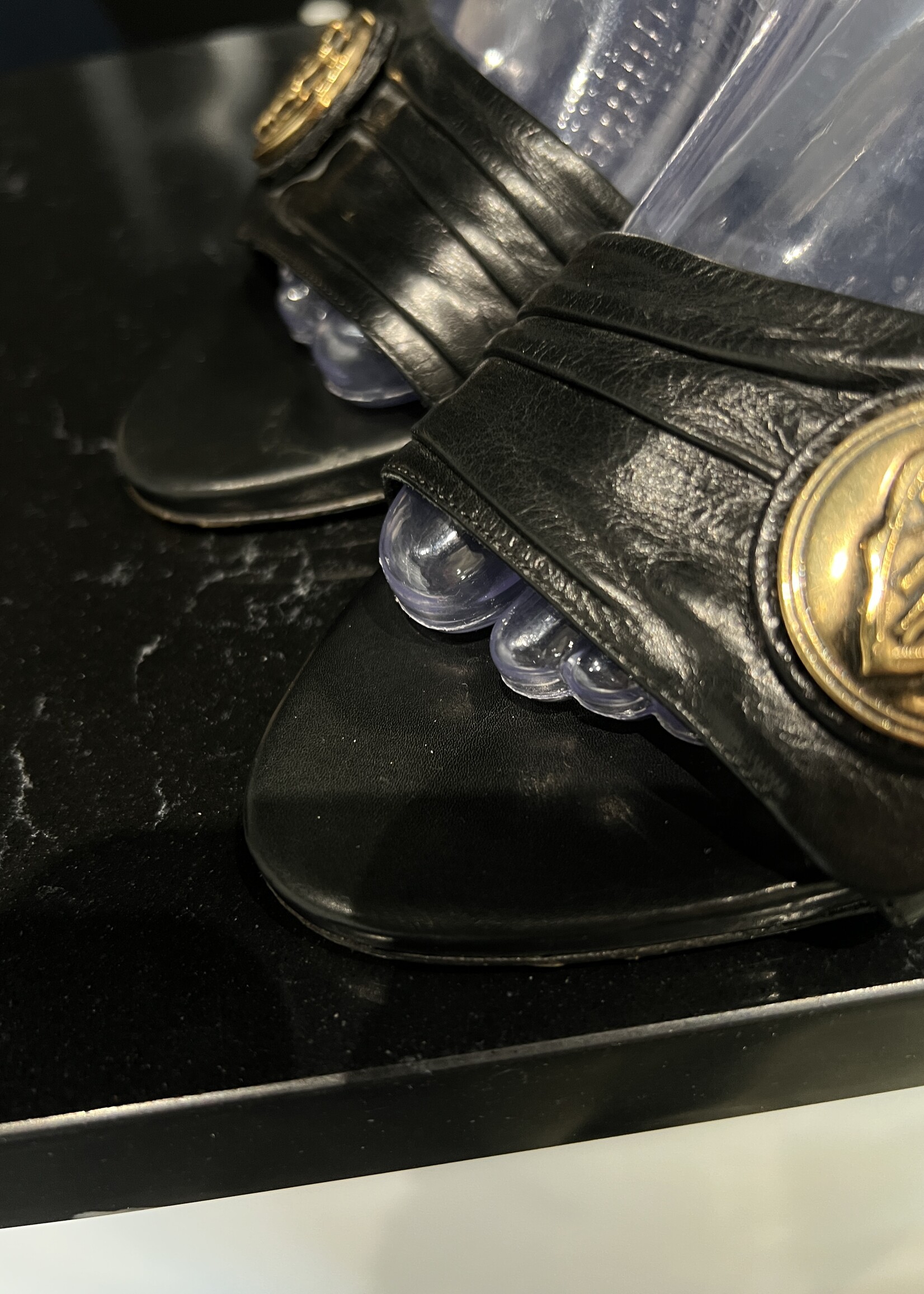 Gucci Gucci Hysteria Mules 38.5