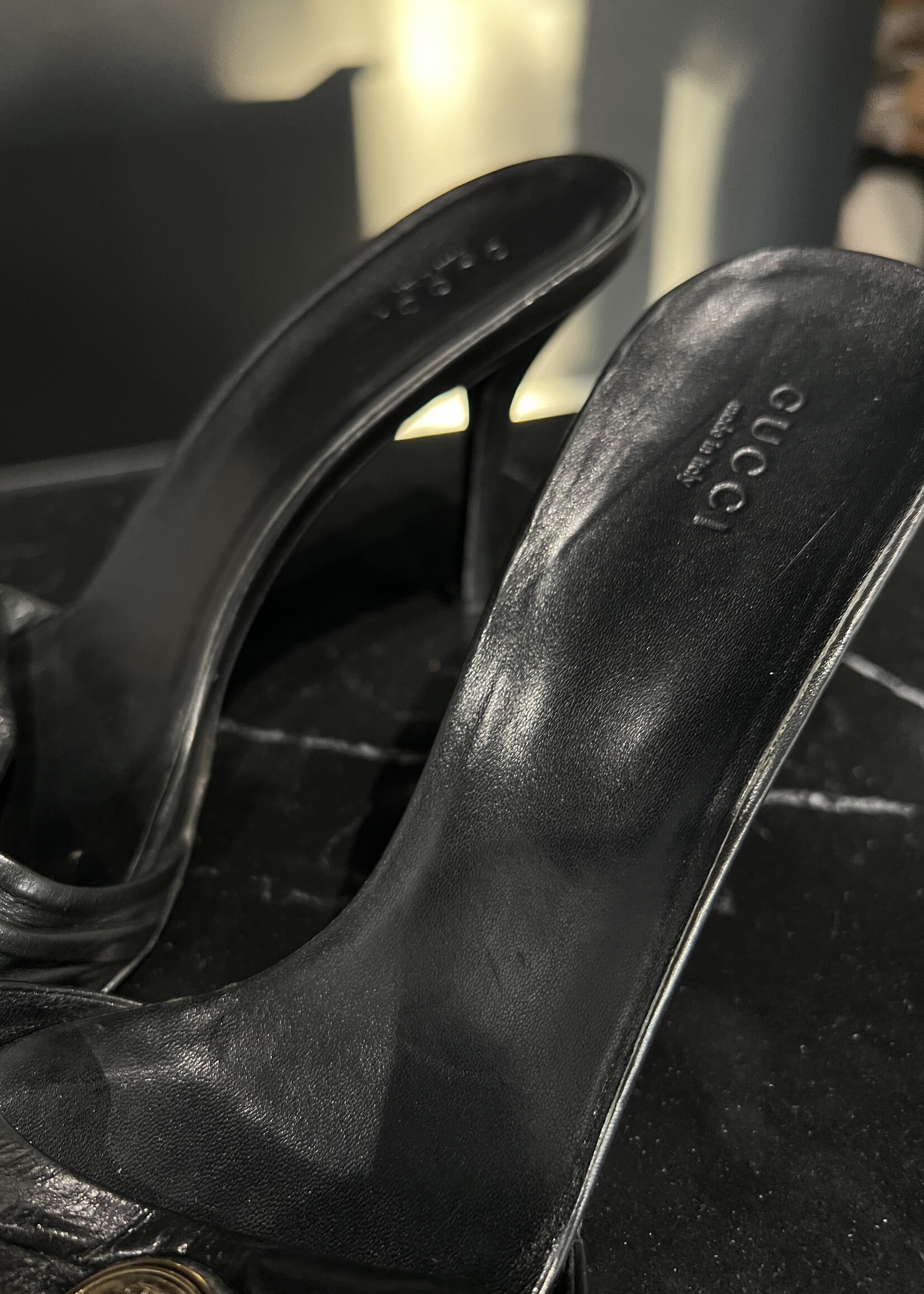 Gucci Gucci Hysteria Mules 38.5