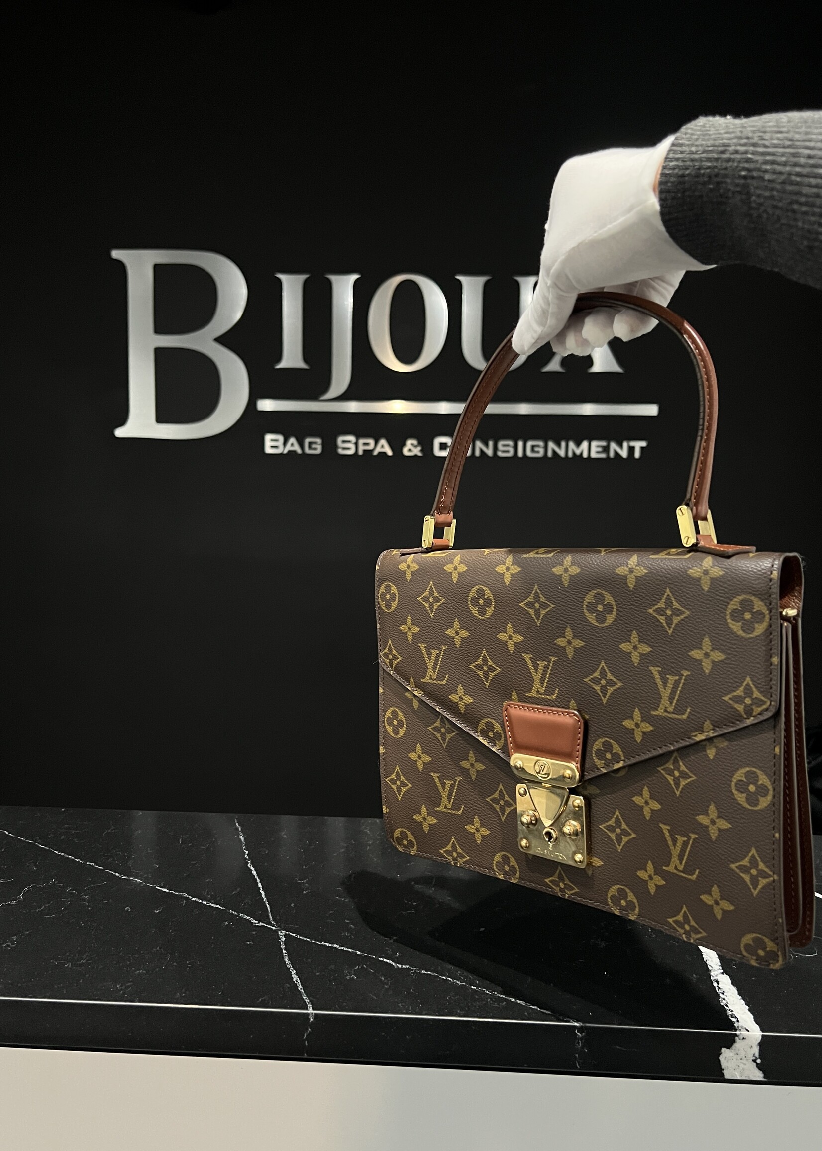 Louis Vuitton Louis Vuitton Concorde