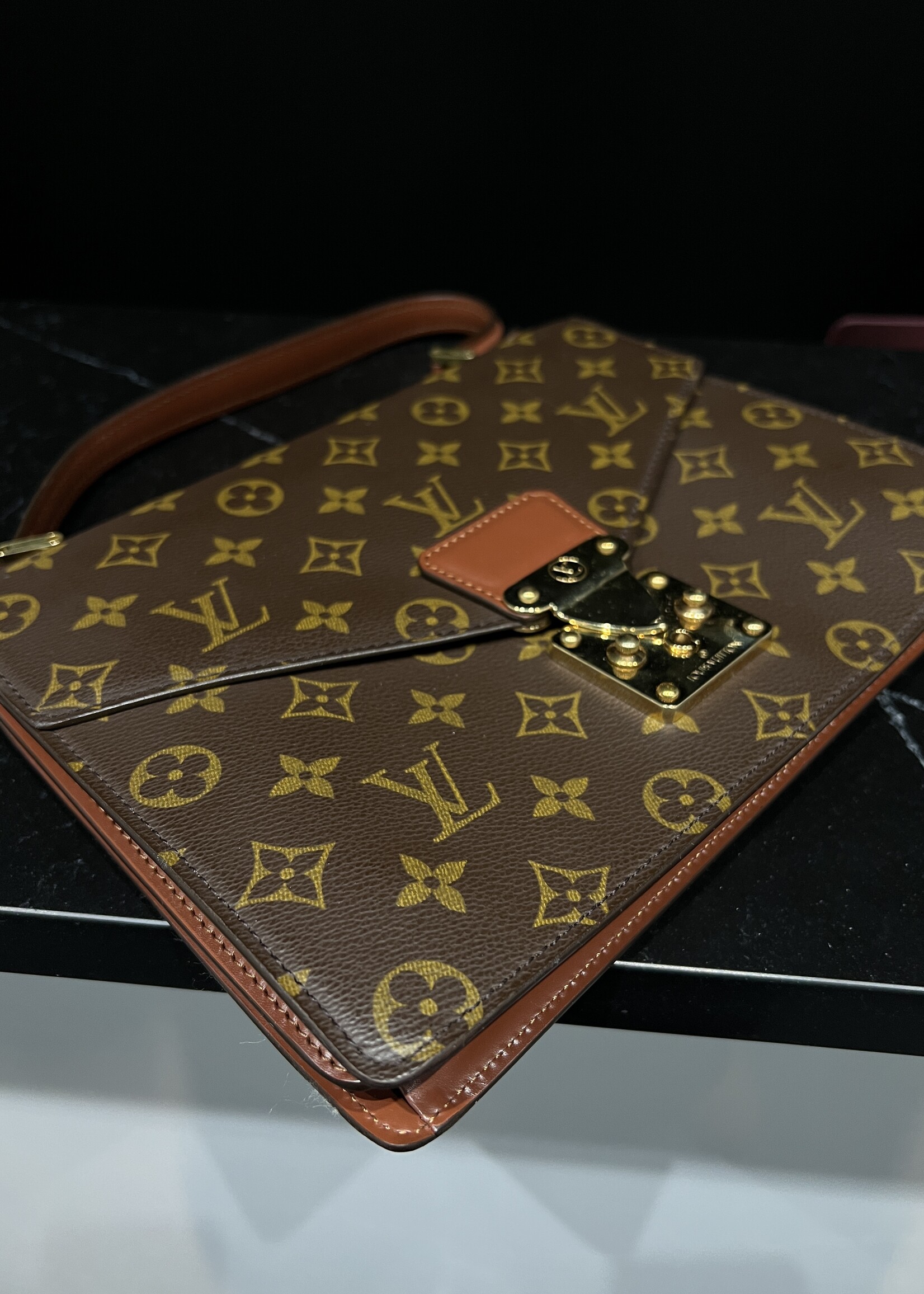 Louis Vuitton Louis Vuitton Concorde