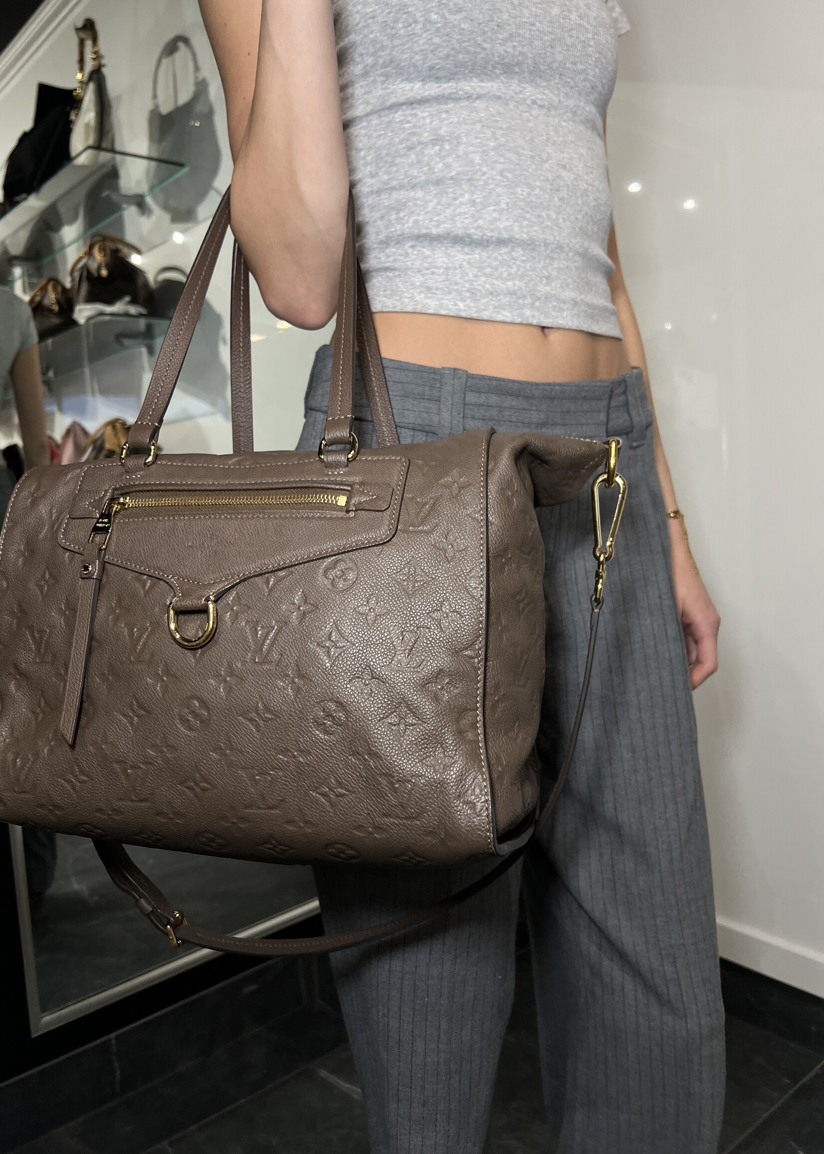 Louis Vuitton SOLD - Louis Vuitton Lumineuse PM