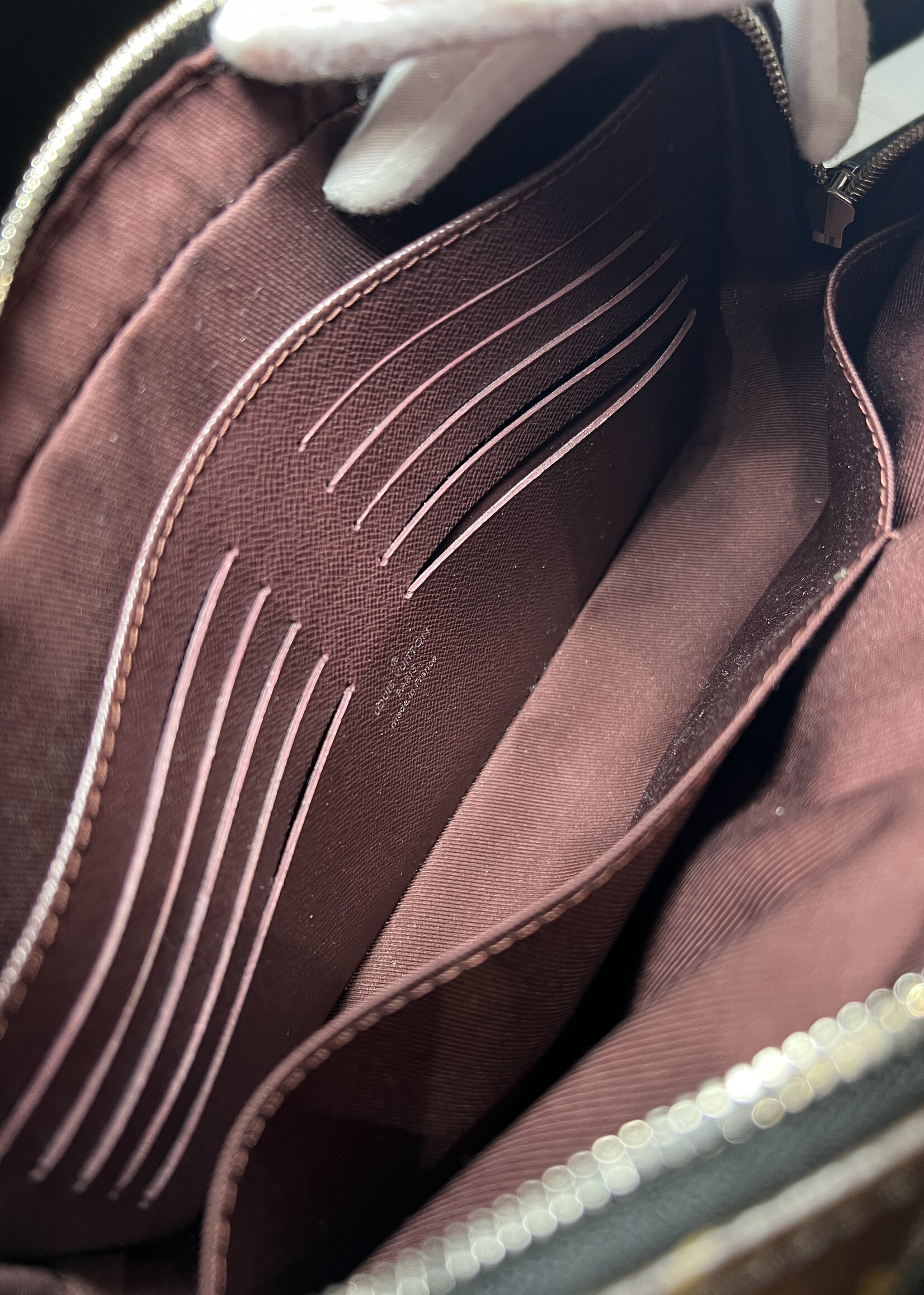 Louis Vuitton Louis Vuitton Kasai Clutch